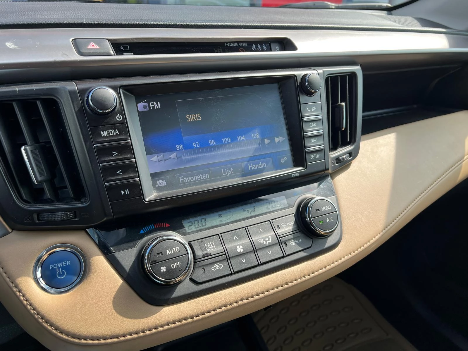 Hoofdafbeelding Toyota RAV4