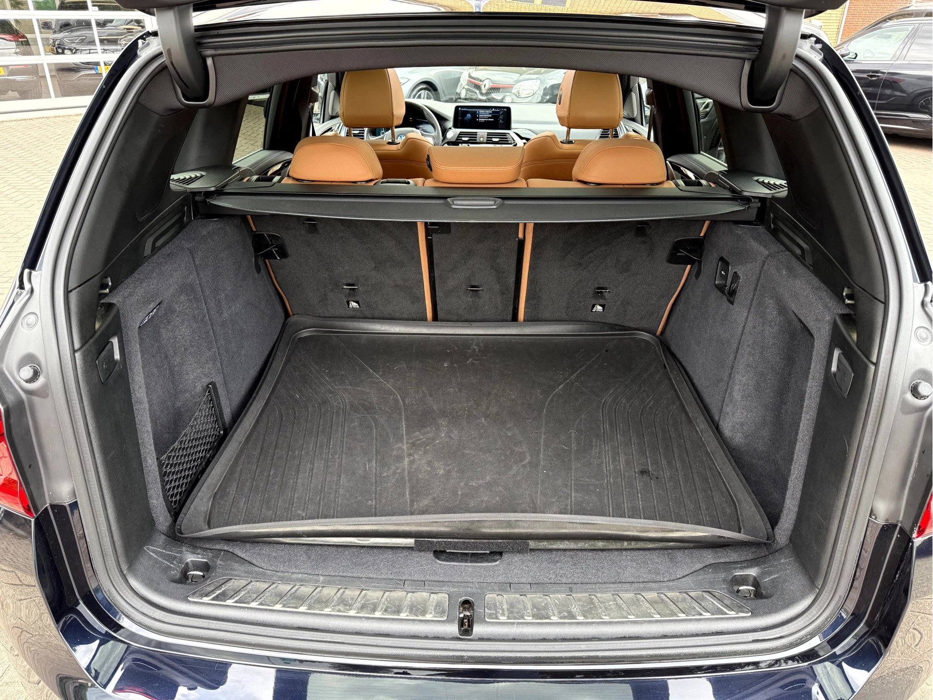 Hoofdafbeelding BMW iX3