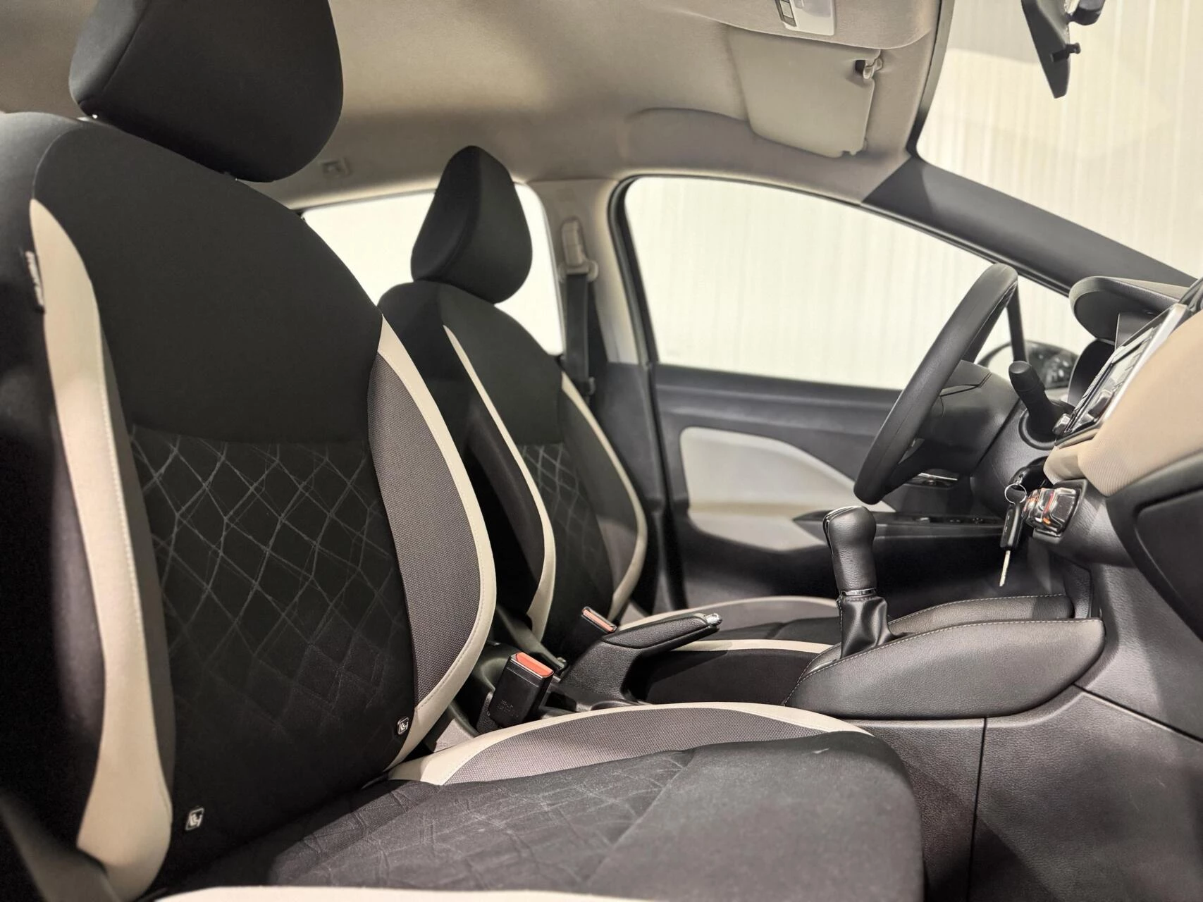 Hoofdafbeelding Nissan Micra