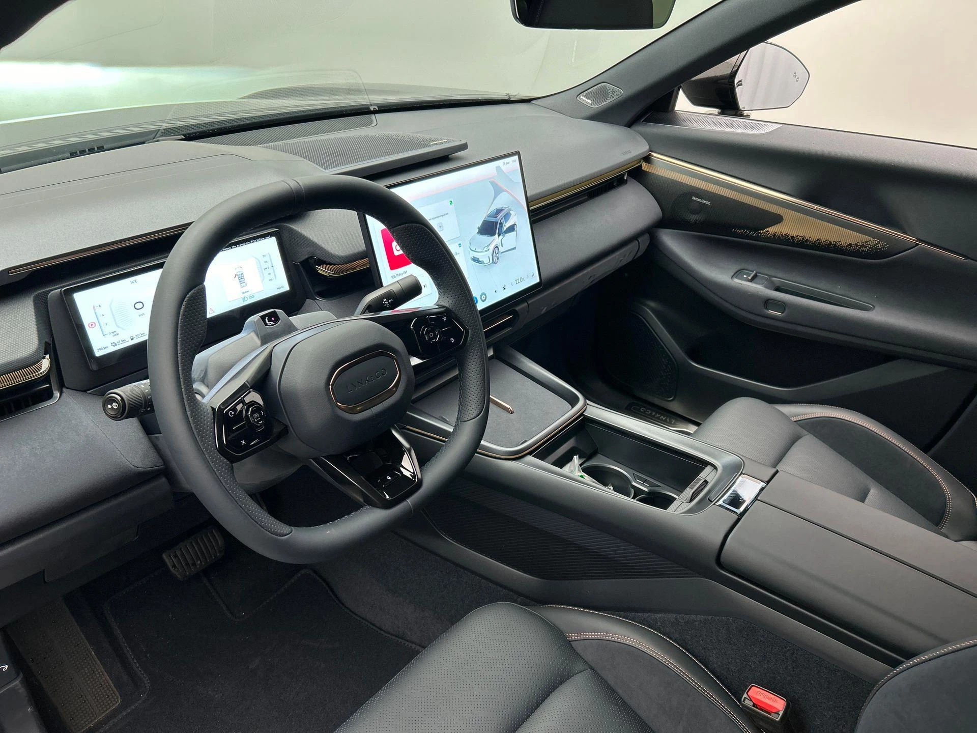 Hoofdafbeelding Lynk & Co 08