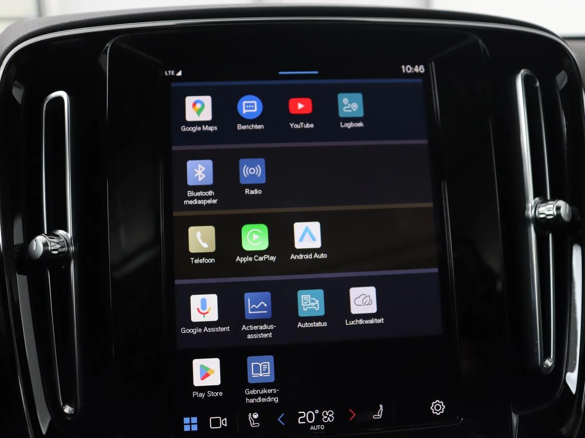 Hoofdafbeelding Volvo C40