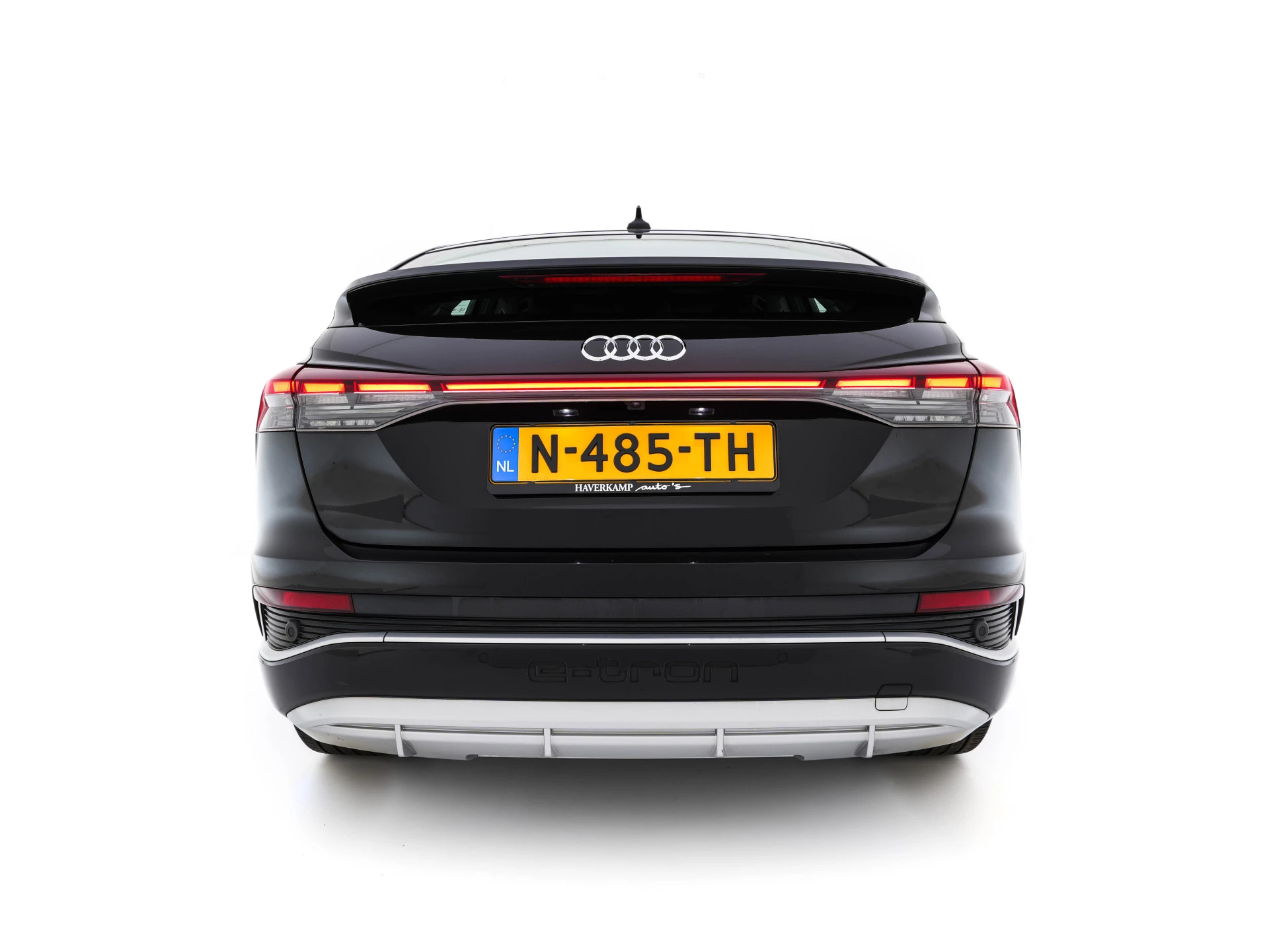 Hoofdafbeelding Audi Q4 e-tron