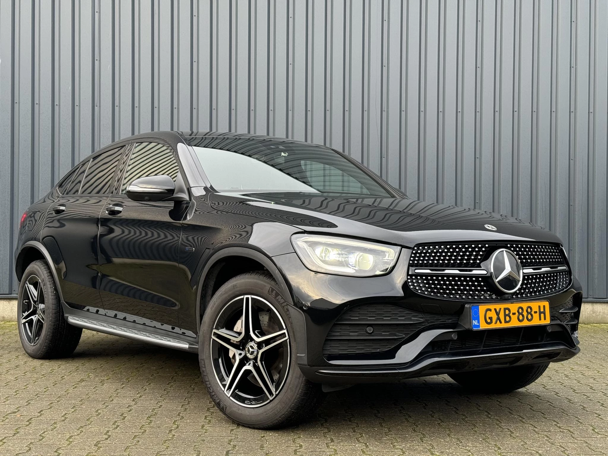 Hoofdafbeelding Mercedes-Benz GLC