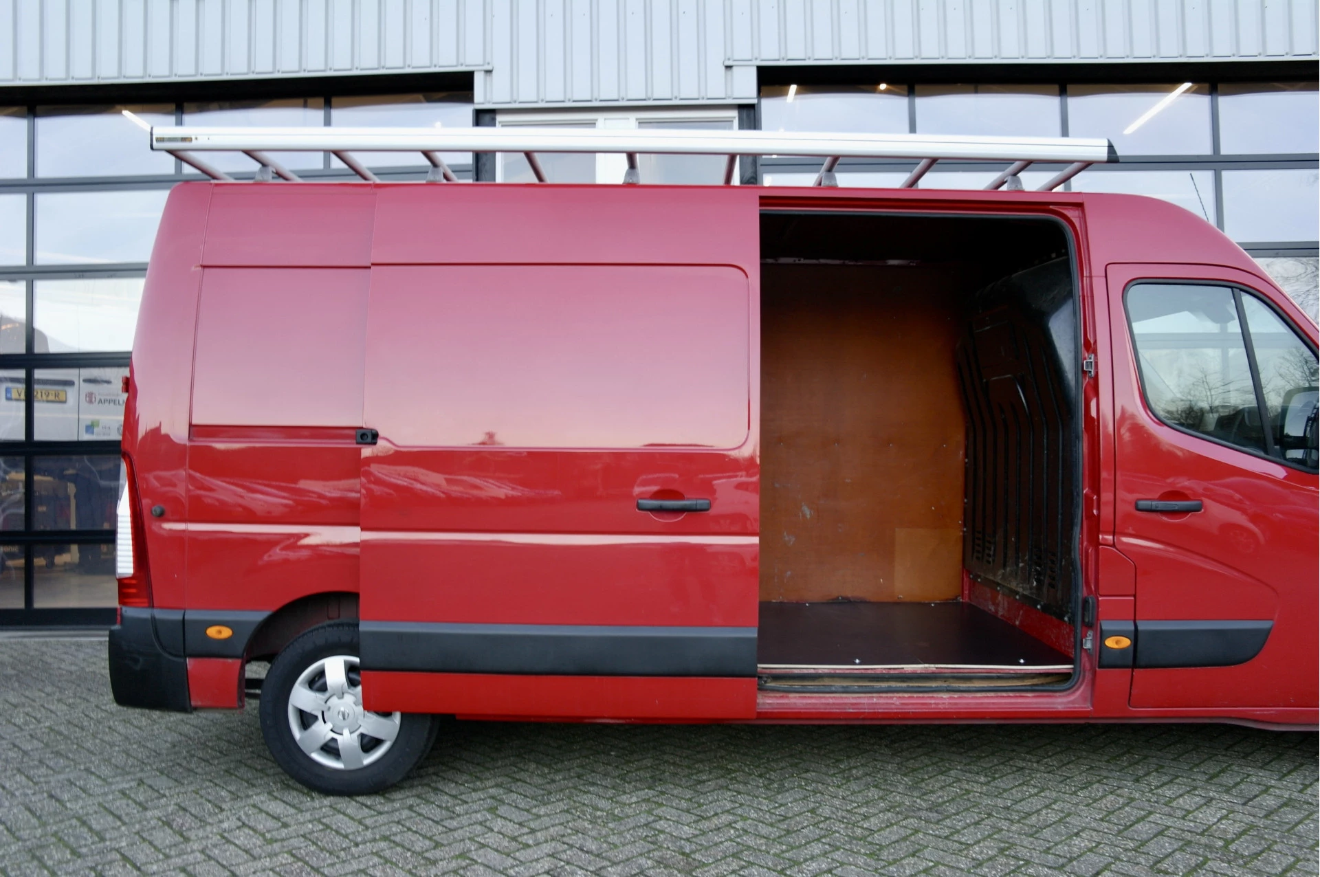 Hoofdafbeelding Nissan NV400