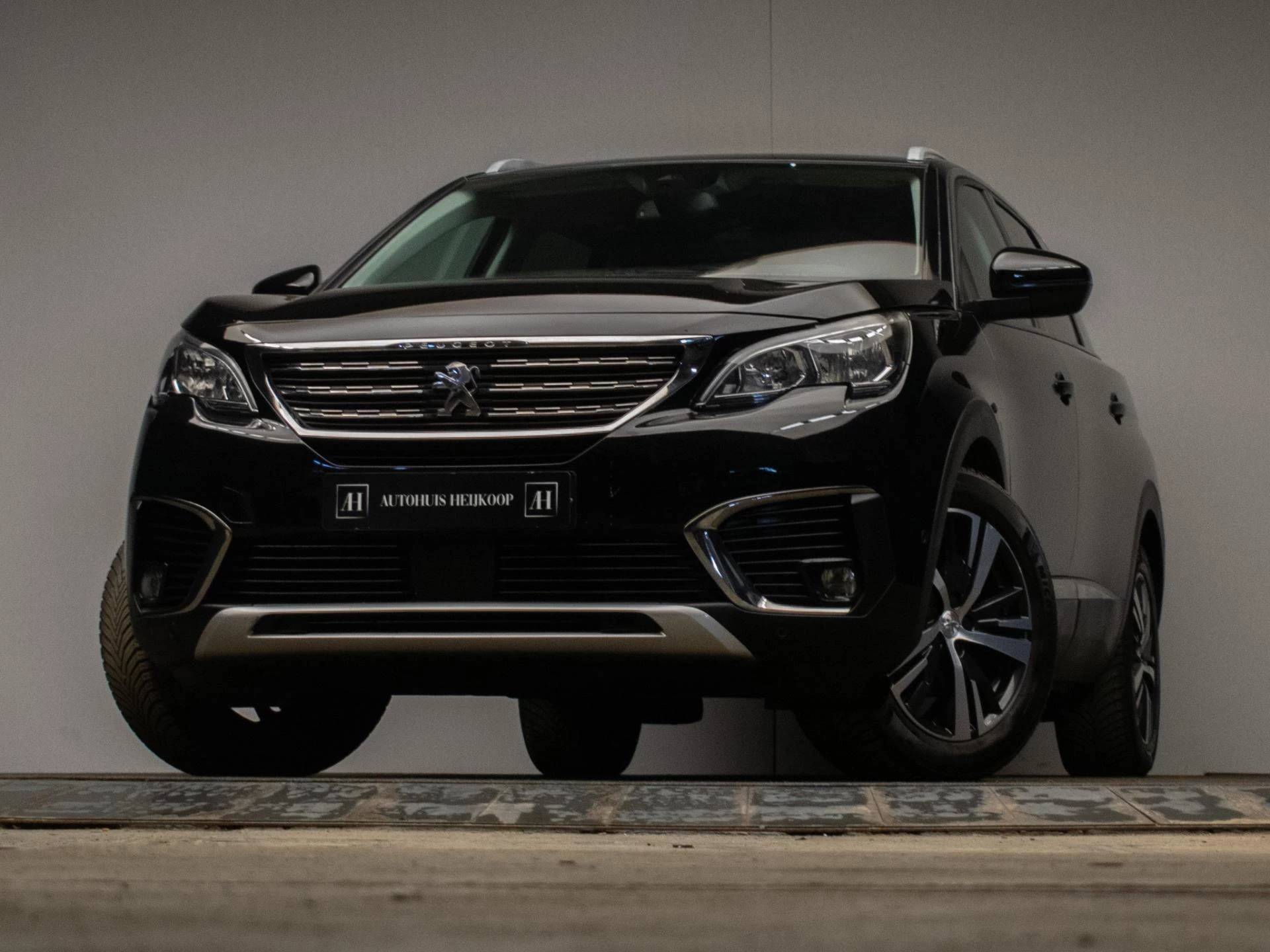 Hoofdafbeelding Peugeot 5008