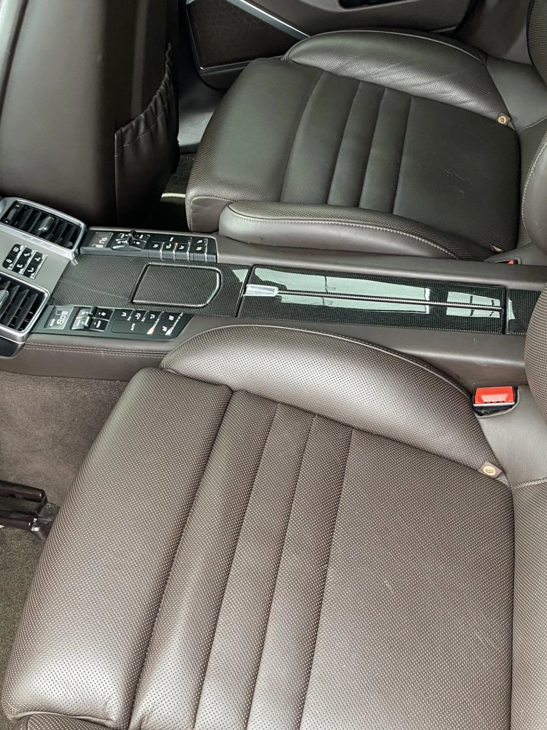 Hoofdafbeelding Porsche Panamera