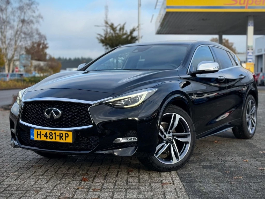 Hoofdafbeelding Infiniti Q