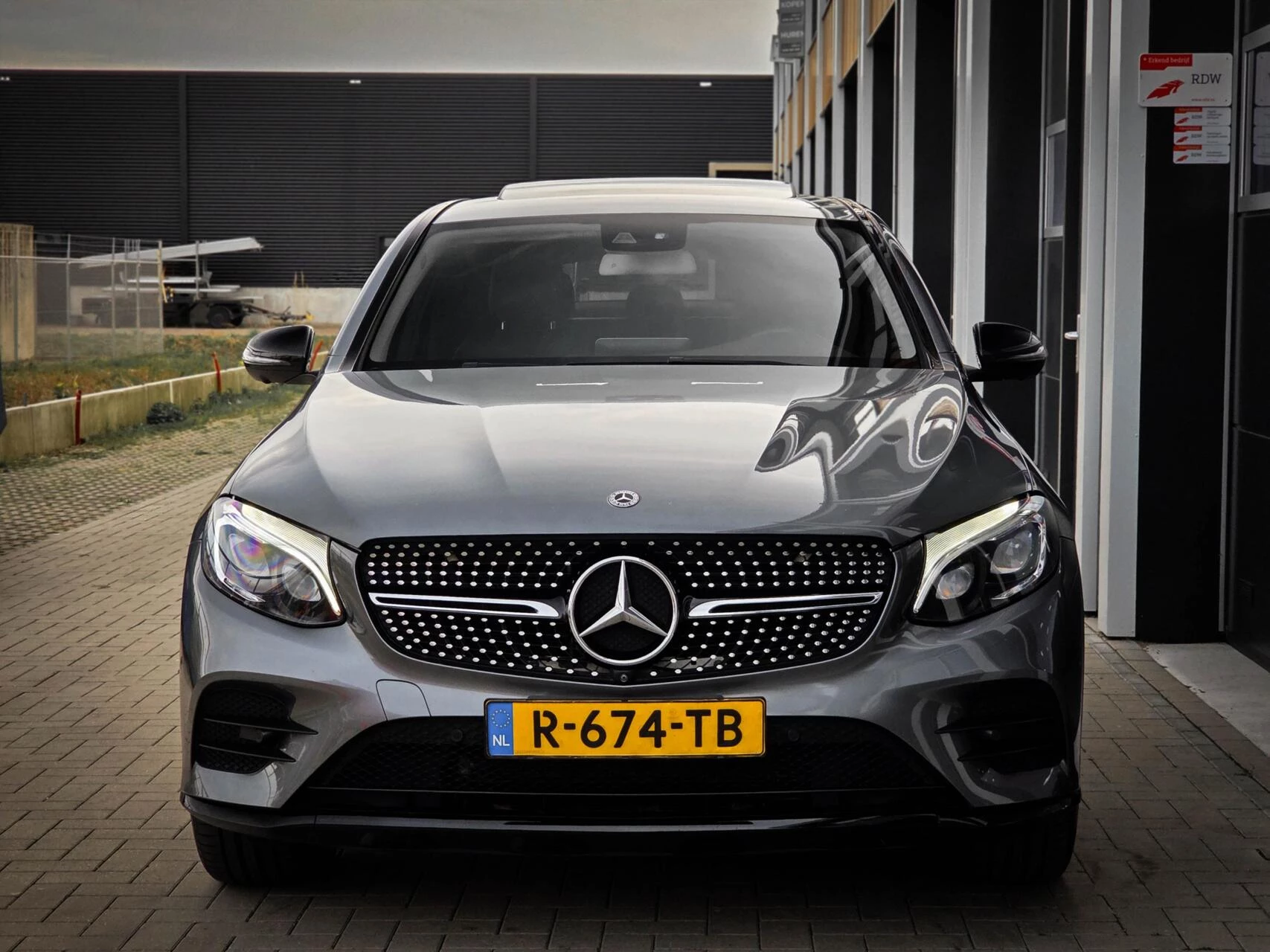Hoofdafbeelding Mercedes-Benz GLC