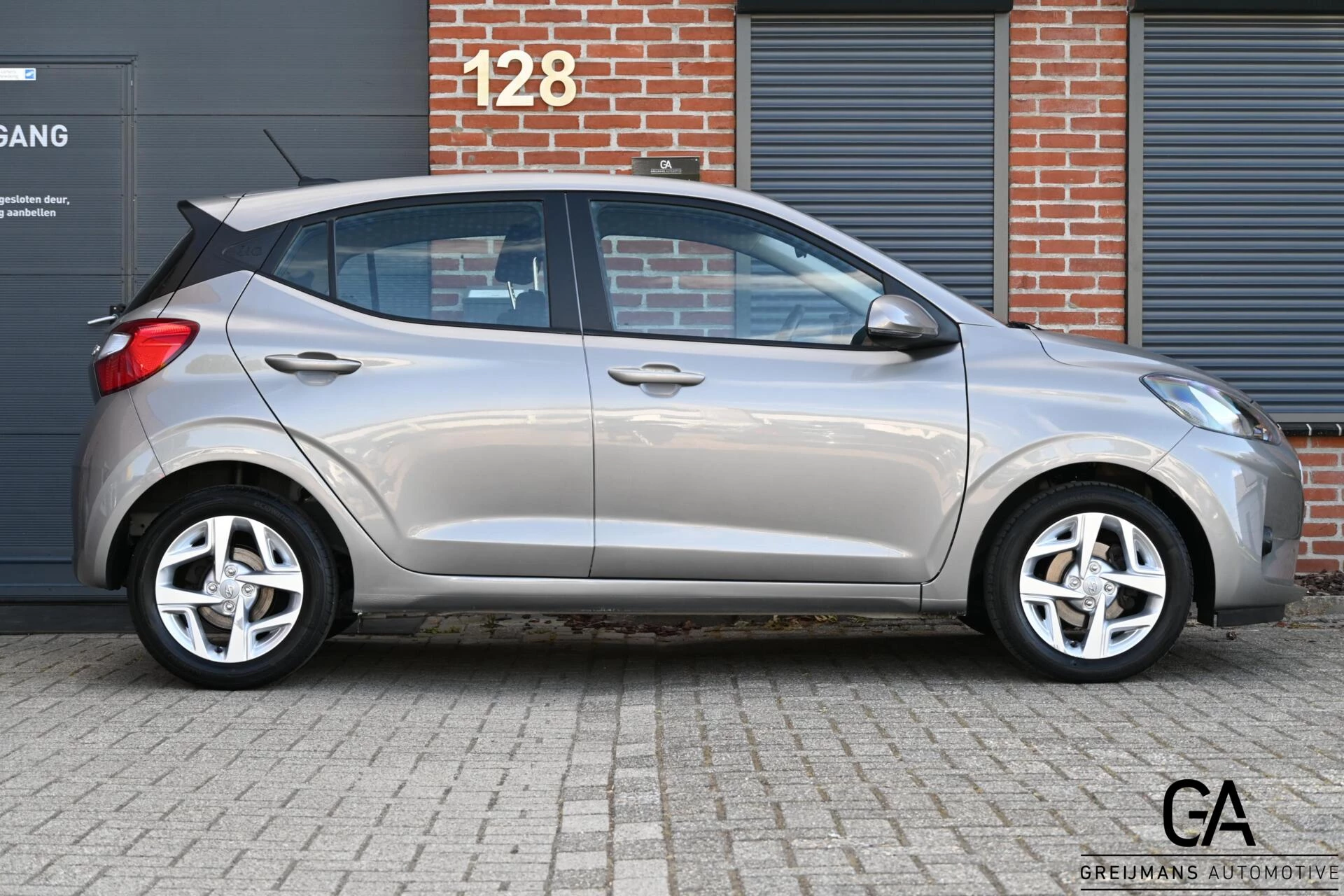 Hoofdafbeelding Hyundai i10