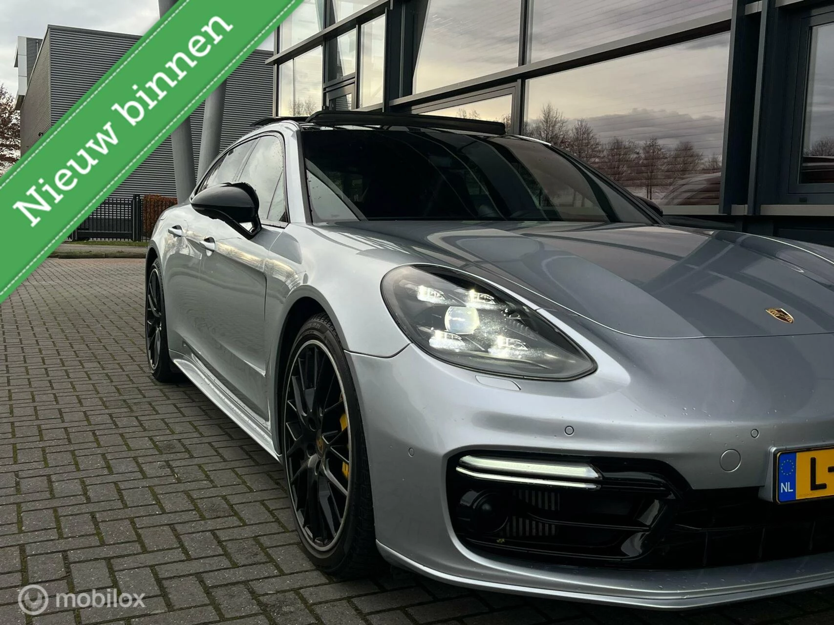 Hoofdafbeelding Porsche Panamera