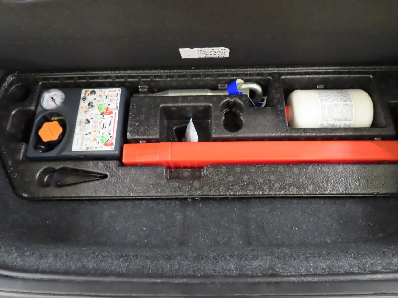 Hoofdafbeelding Polestar 2