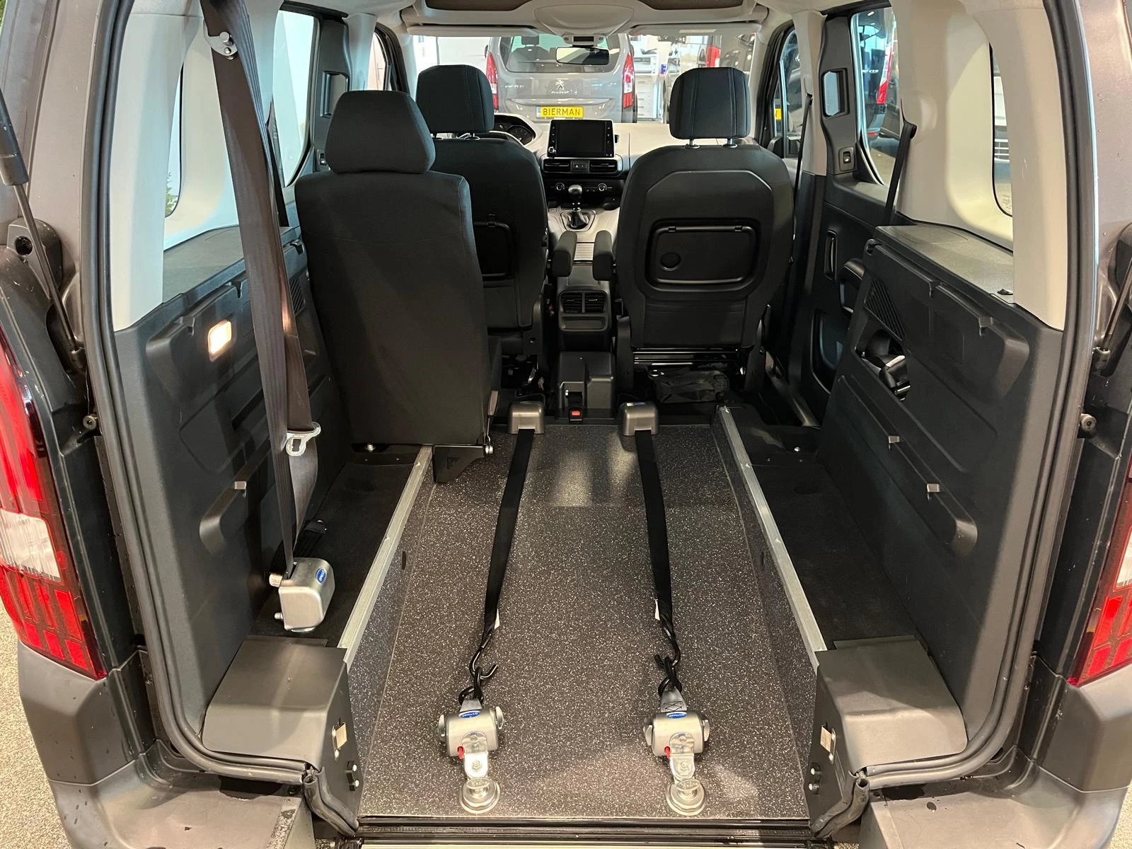 Hoofdafbeelding Peugeot Rifter