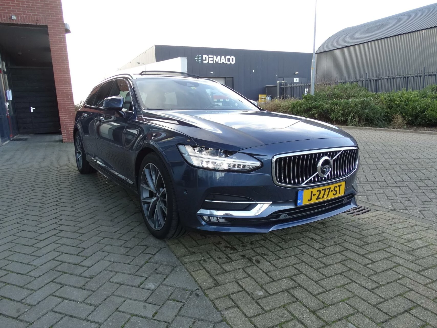 Hoofdafbeelding Volvo V90