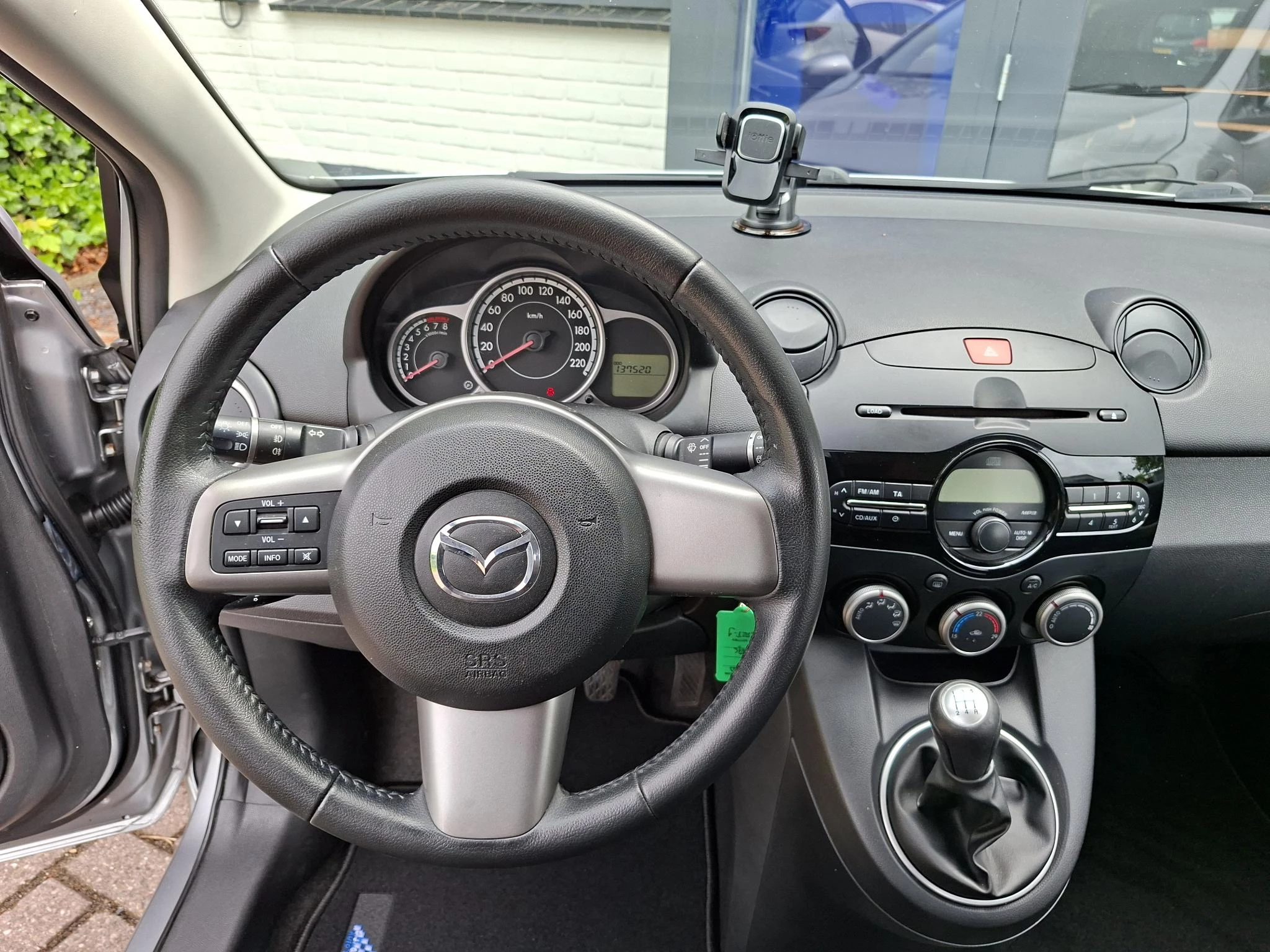 Hoofdafbeelding Mazda 2