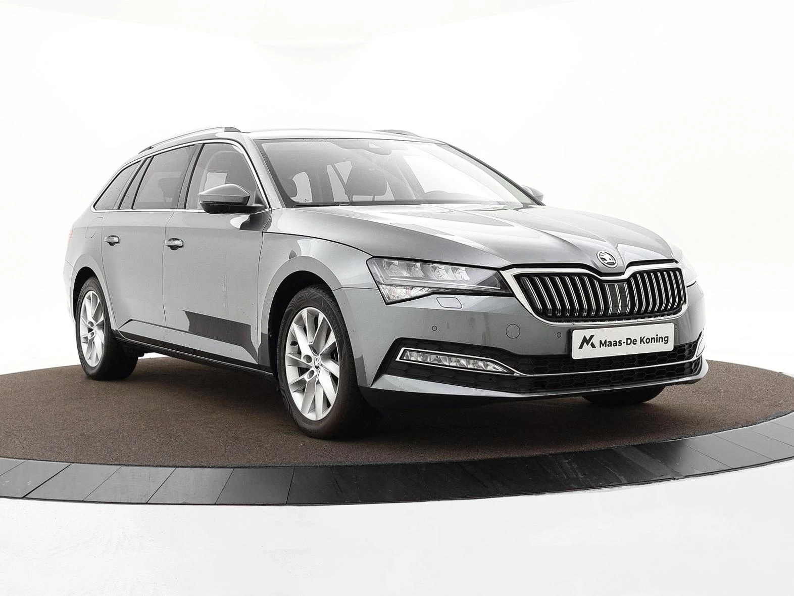 Hoofdafbeelding Škoda Superb
