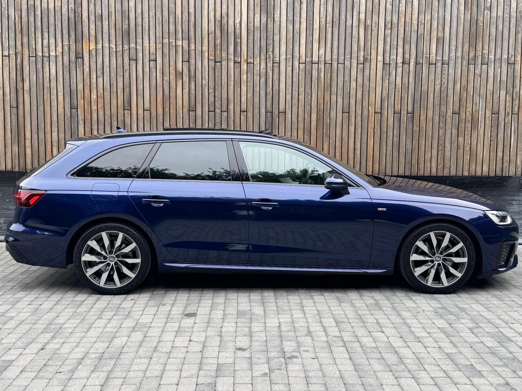 Hoofdafbeelding Audi A4