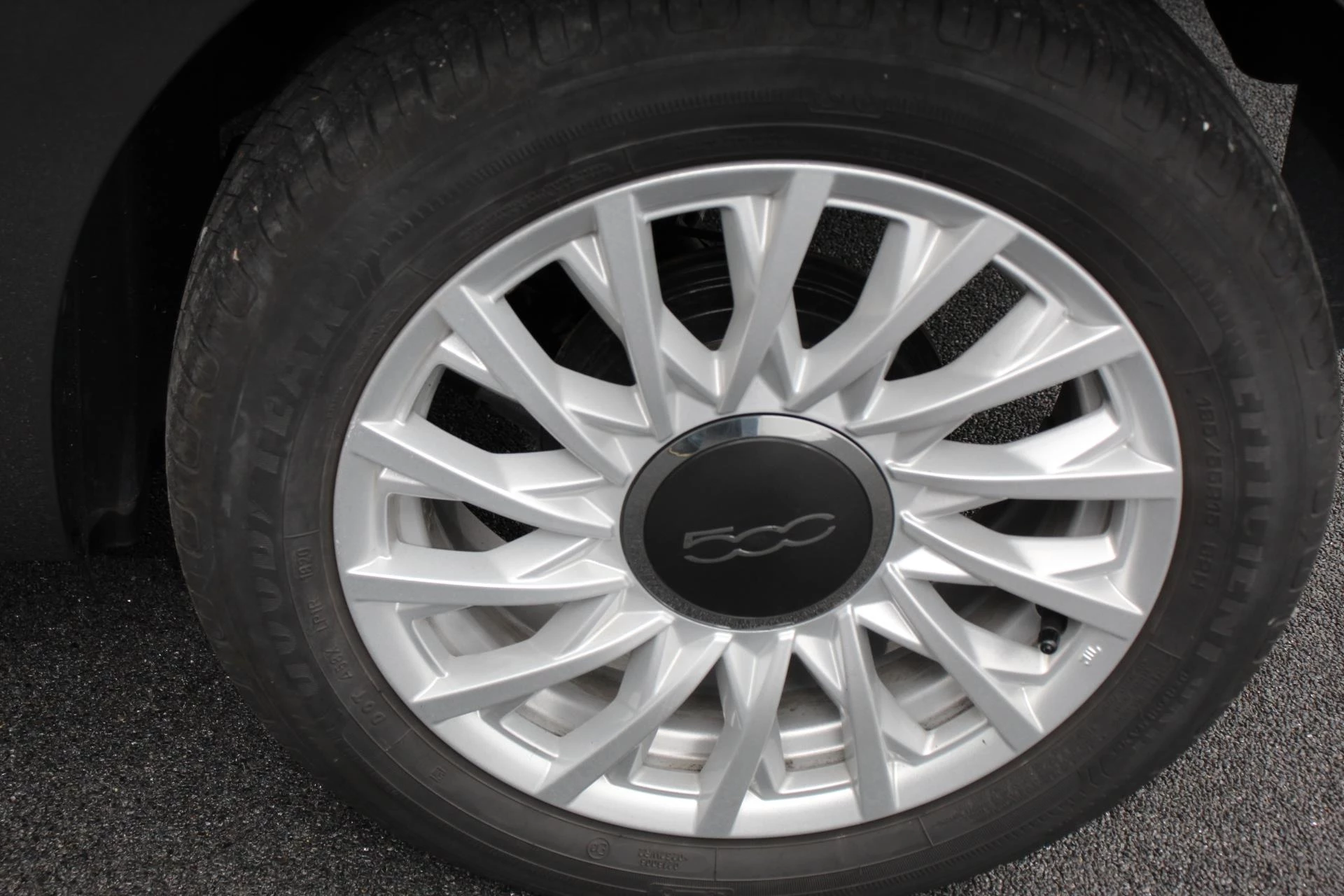 Hoofdafbeelding Fiat 500C