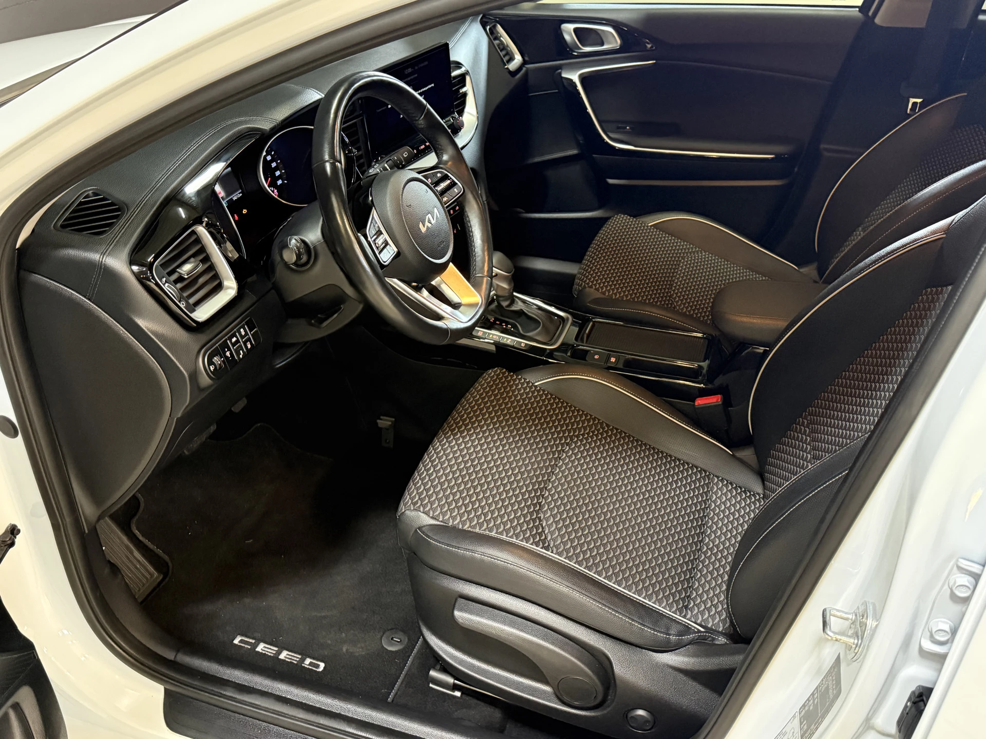 Hoofdafbeelding Kia Ceed