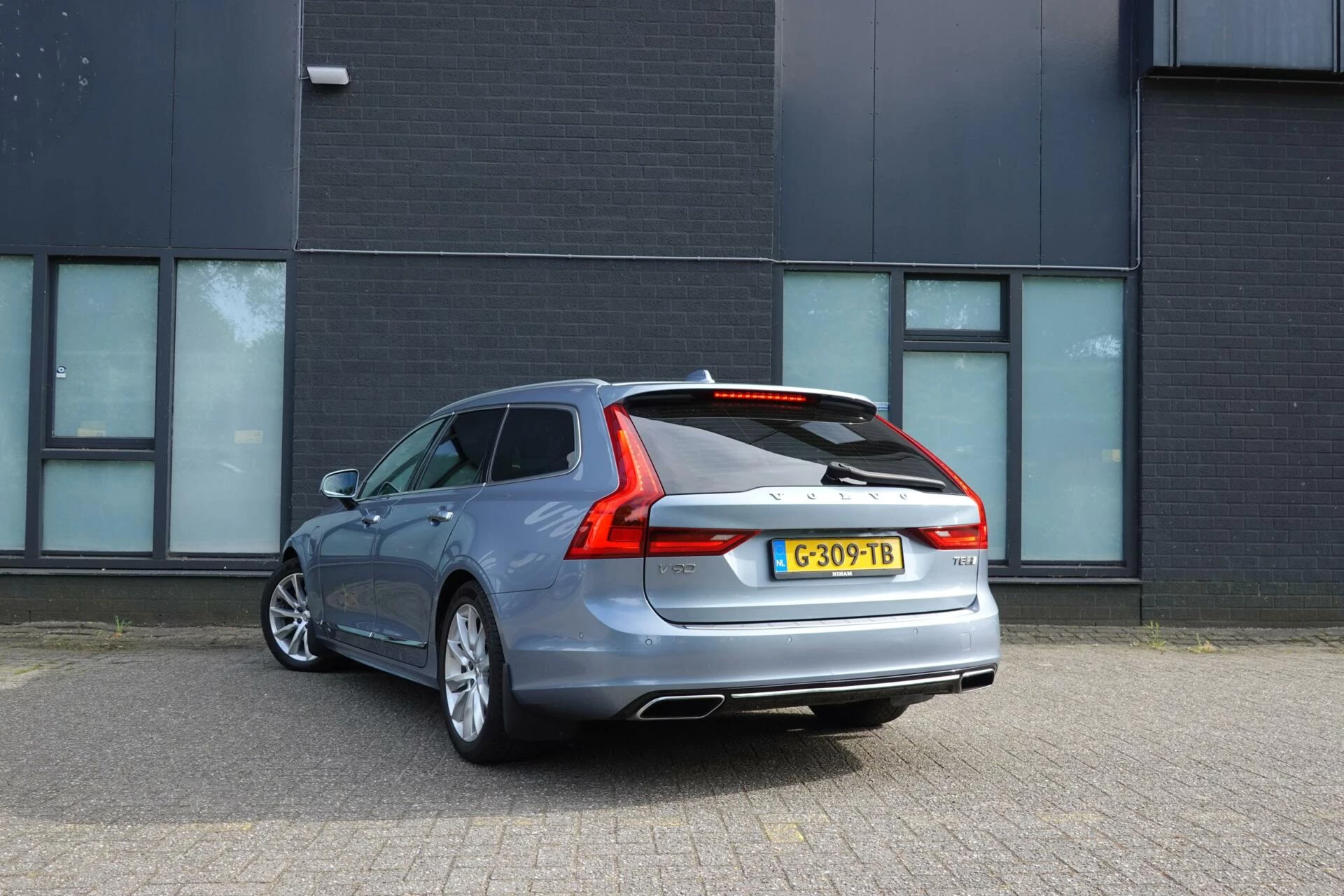 Hoofdafbeelding Volvo V90