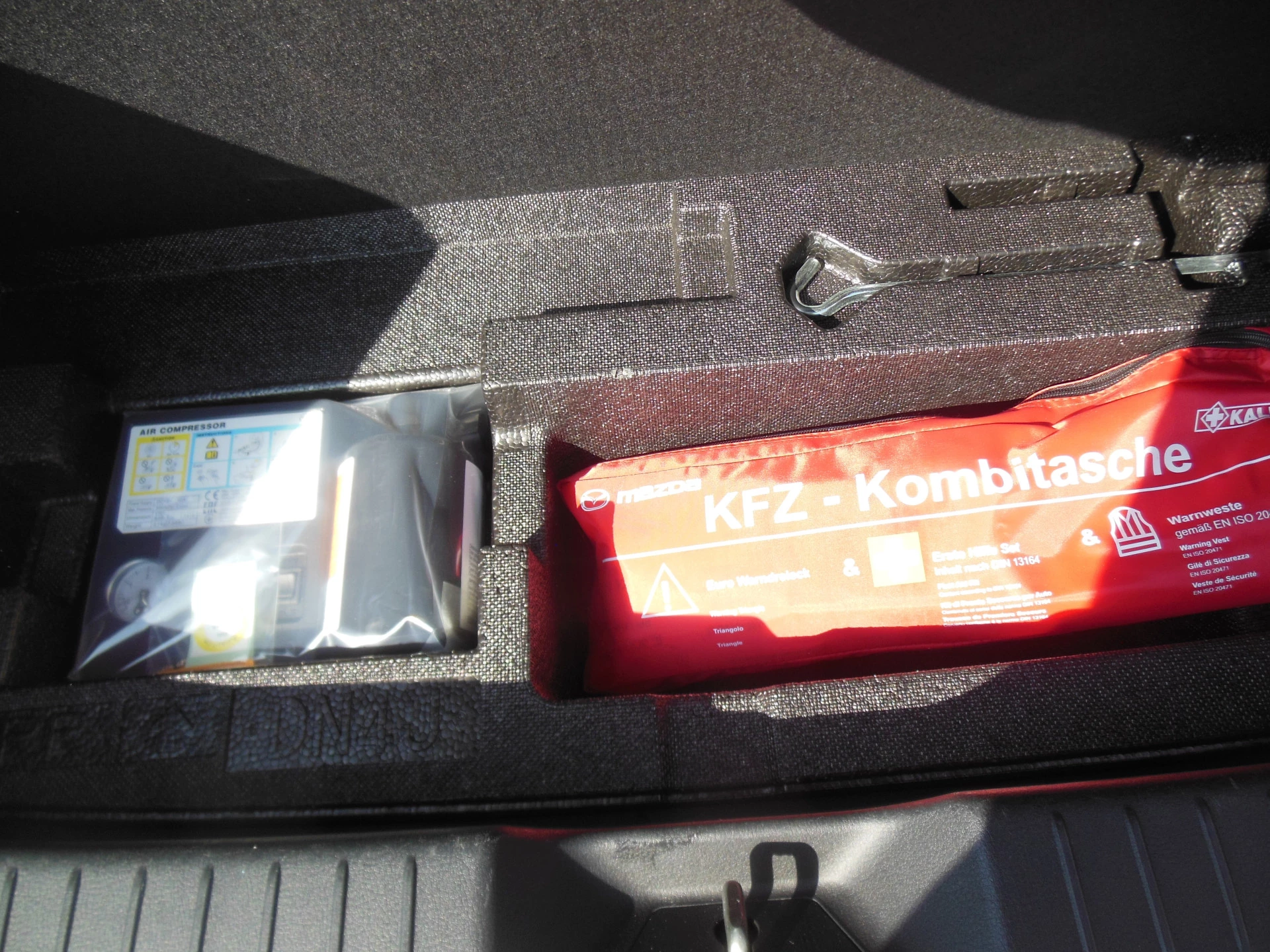 Hoofdafbeelding Mazda MX-30