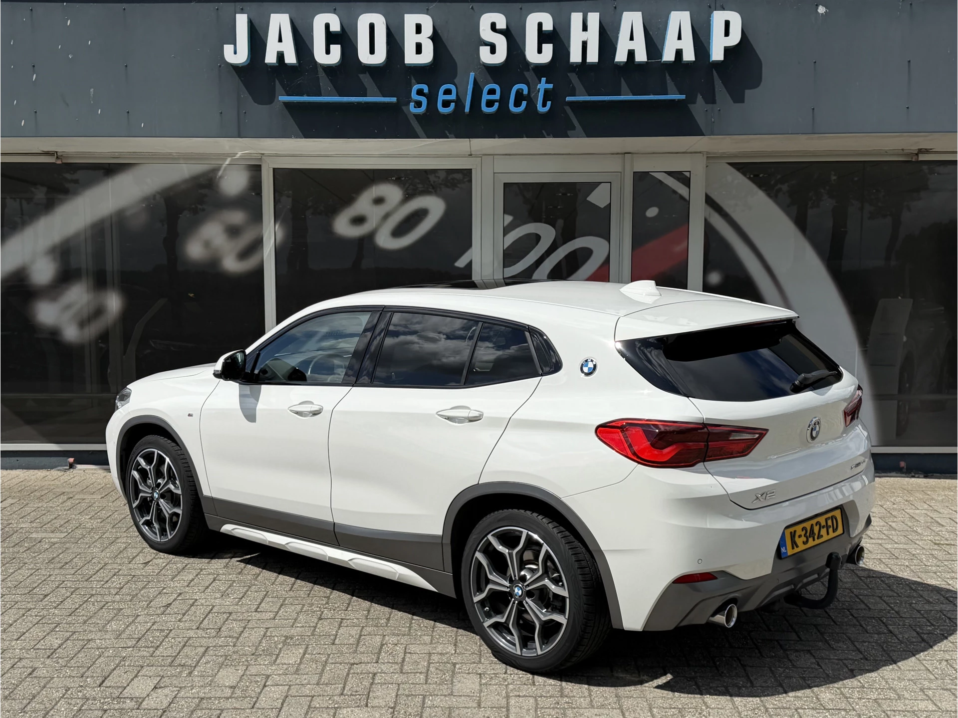 Hoofdafbeelding BMW X2