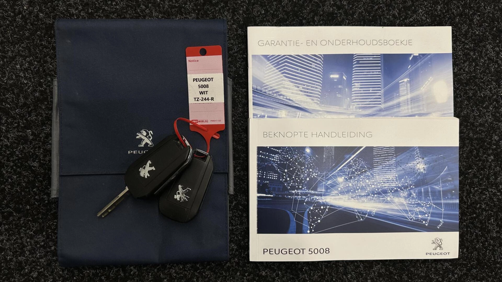 Hoofdafbeelding Peugeot 5008