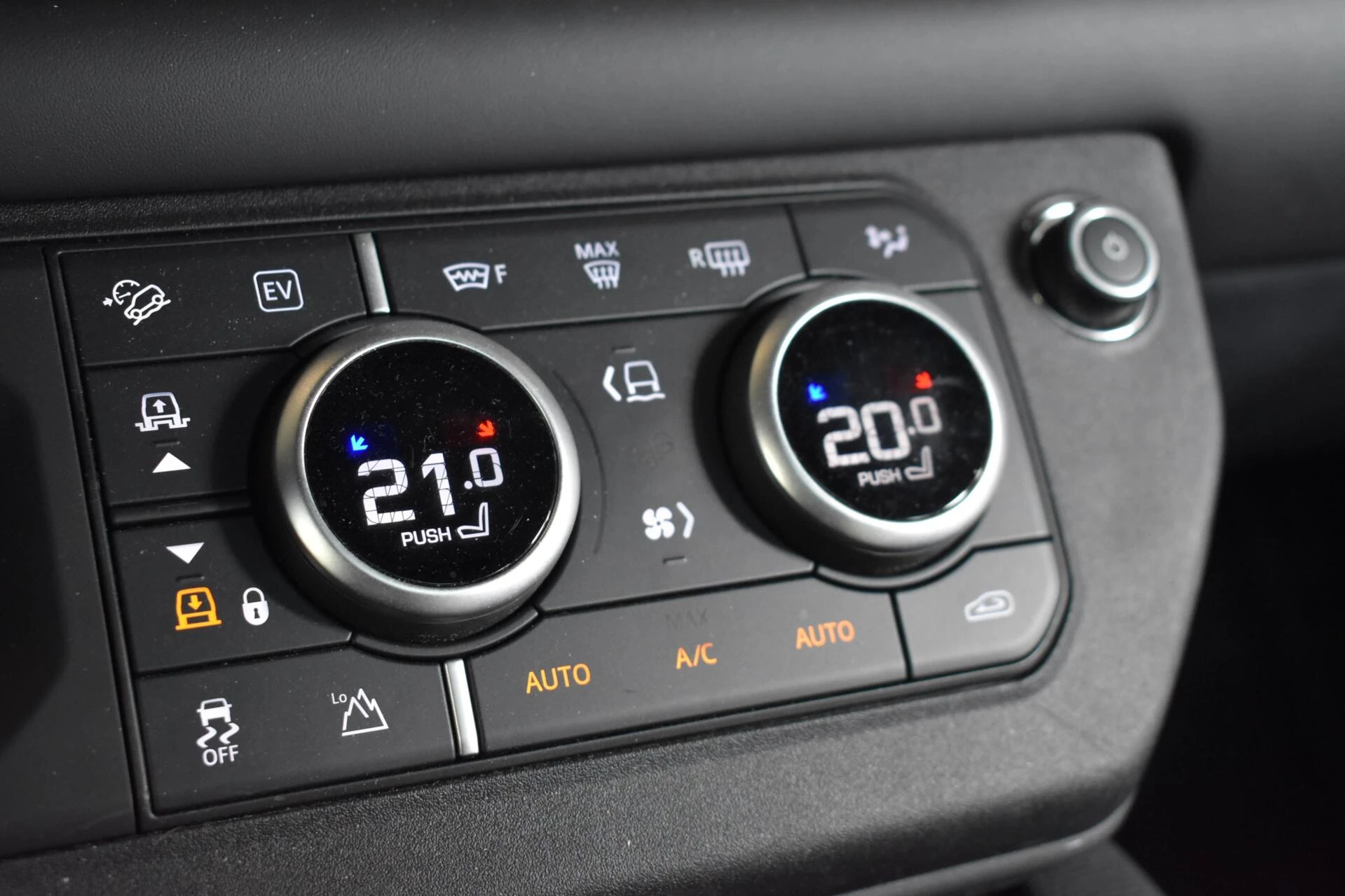 Hoofdafbeelding Land Rover Defender