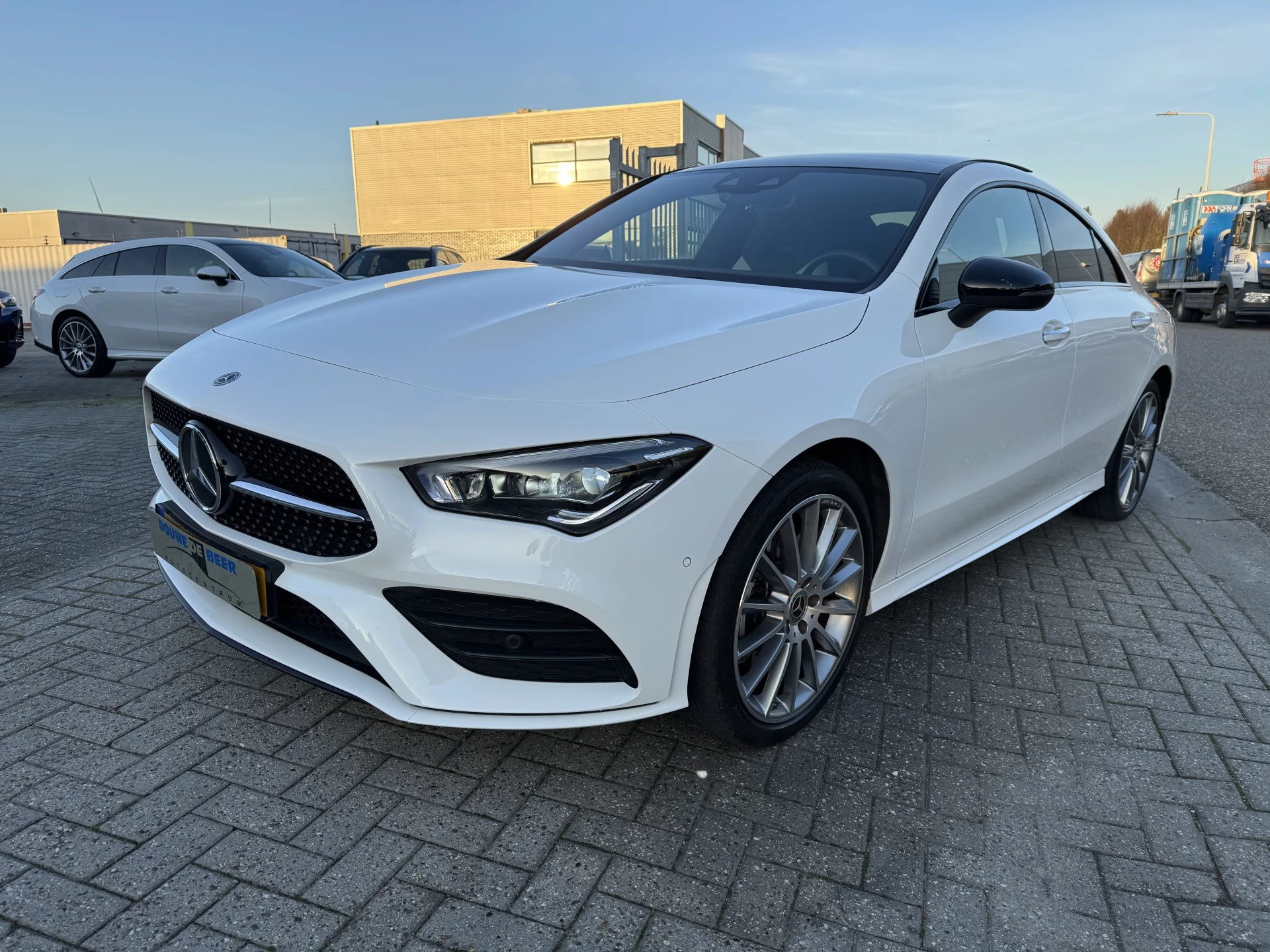 Hoofdafbeelding Mercedes-Benz CLA