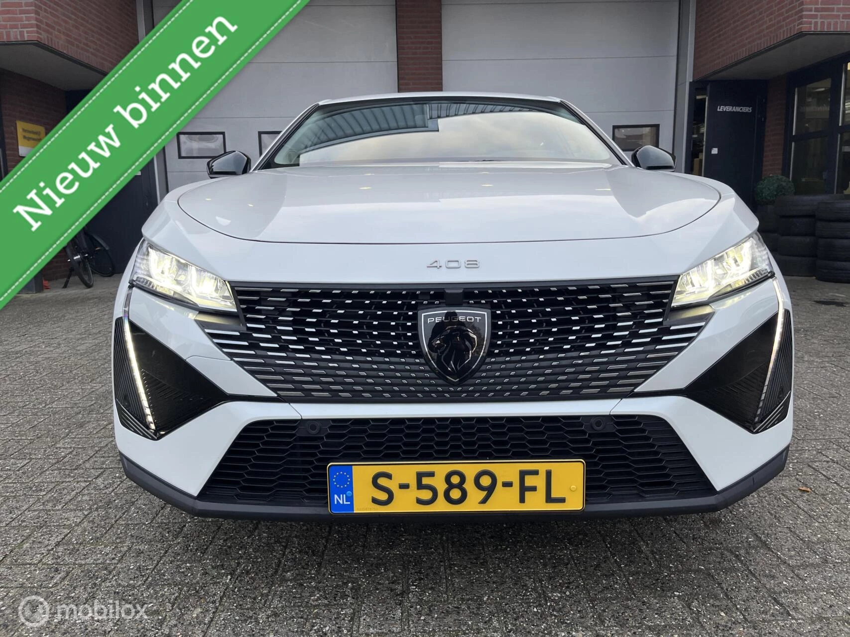 Hoofdafbeelding Peugeot 408