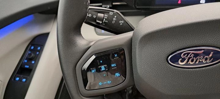 Hoofdafbeelding Ford Explorer
