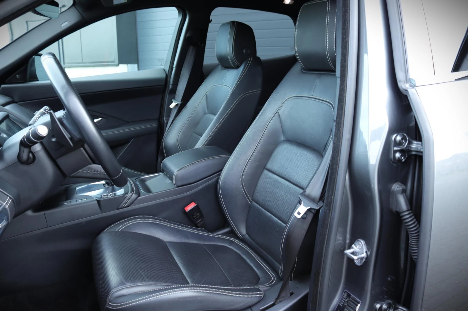 Hoofdafbeelding Jaguar E-PACE