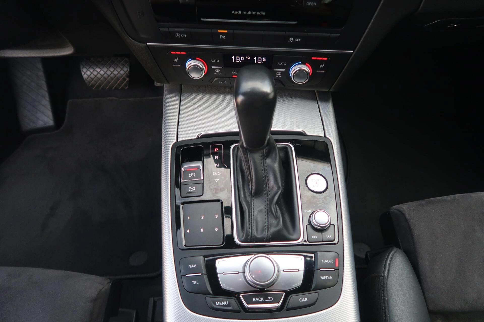 Hoofdafbeelding Audi A6