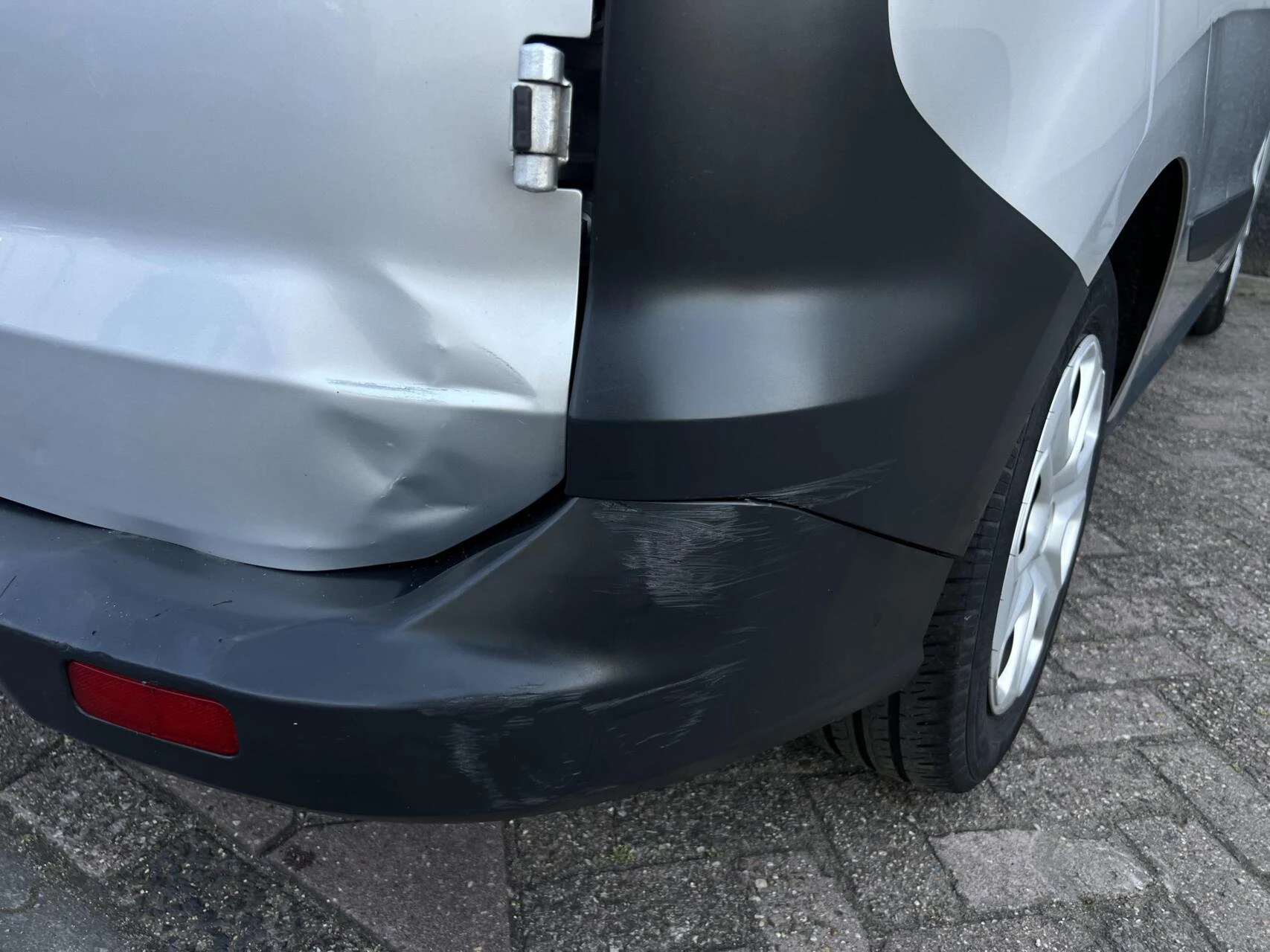 Hoofdafbeelding Ford Transit Courier