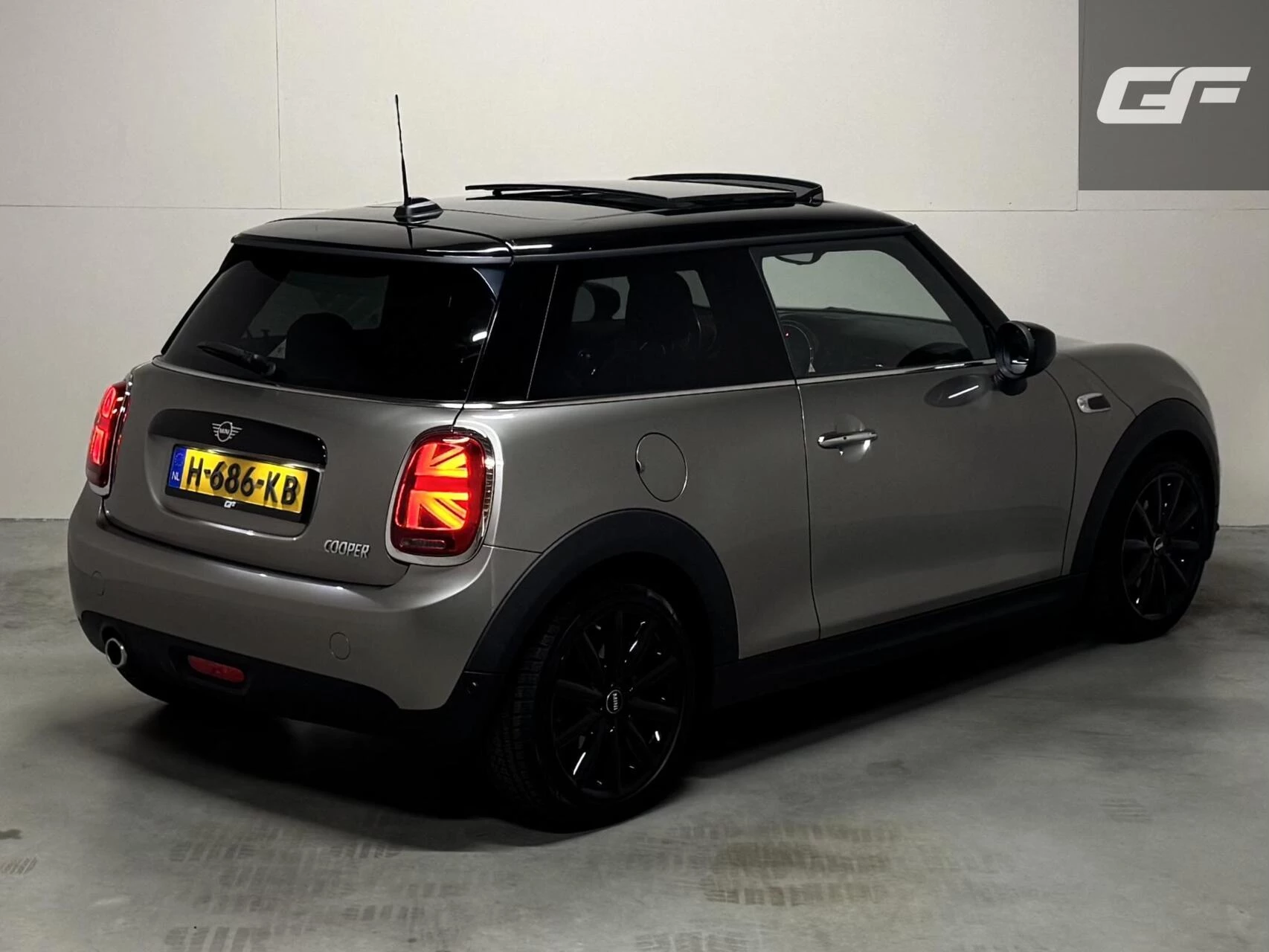 Hoofdafbeelding MINI Cooper