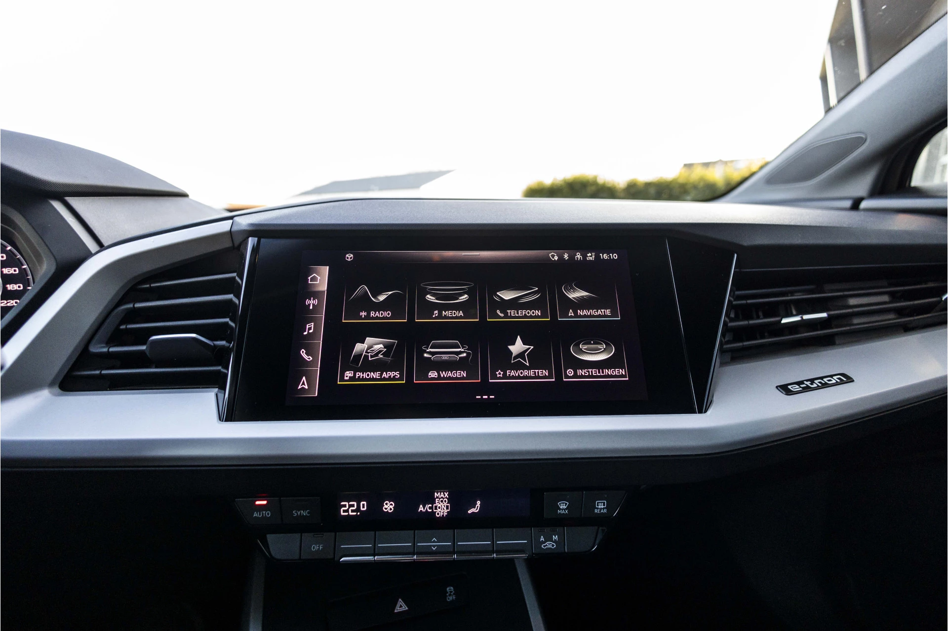 Hoofdafbeelding Audi Q4 e-tron