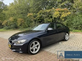 BMW 3-serie 318d High Executive