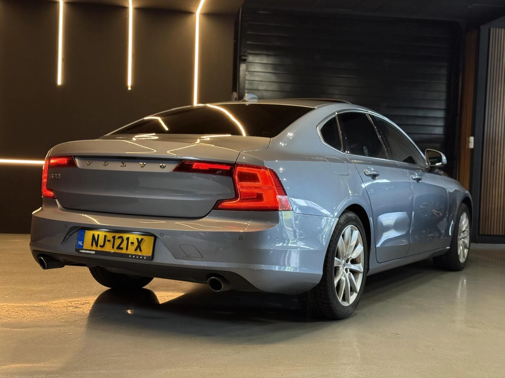 Hoofdafbeelding Volvo S90