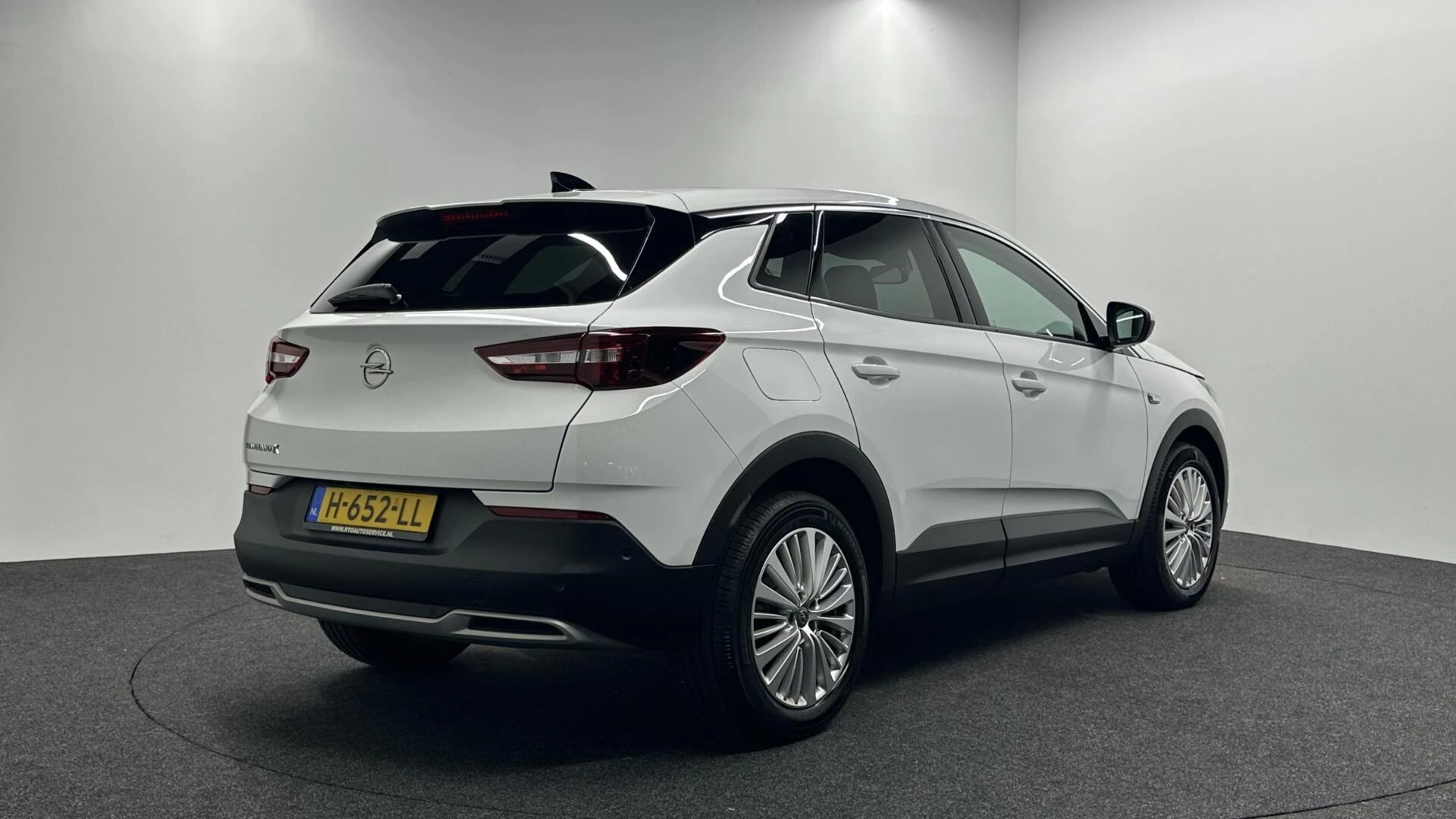 Hoofdafbeelding Opel Grandland X