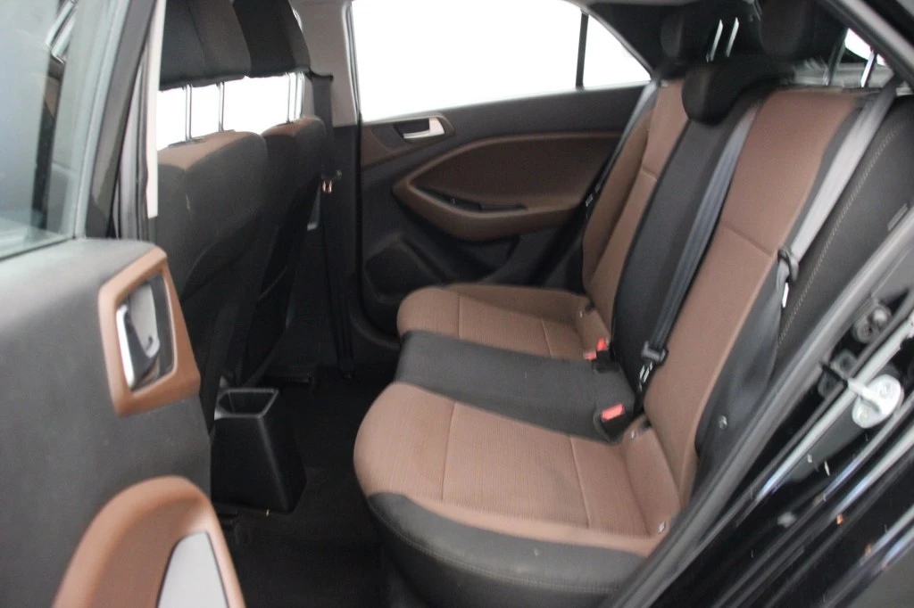 Hoofdafbeelding Hyundai i20