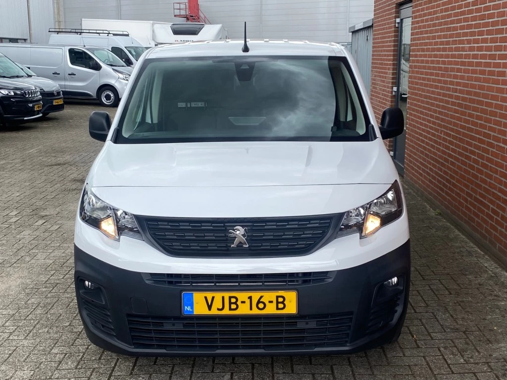 Hoofdafbeelding Peugeot Partner