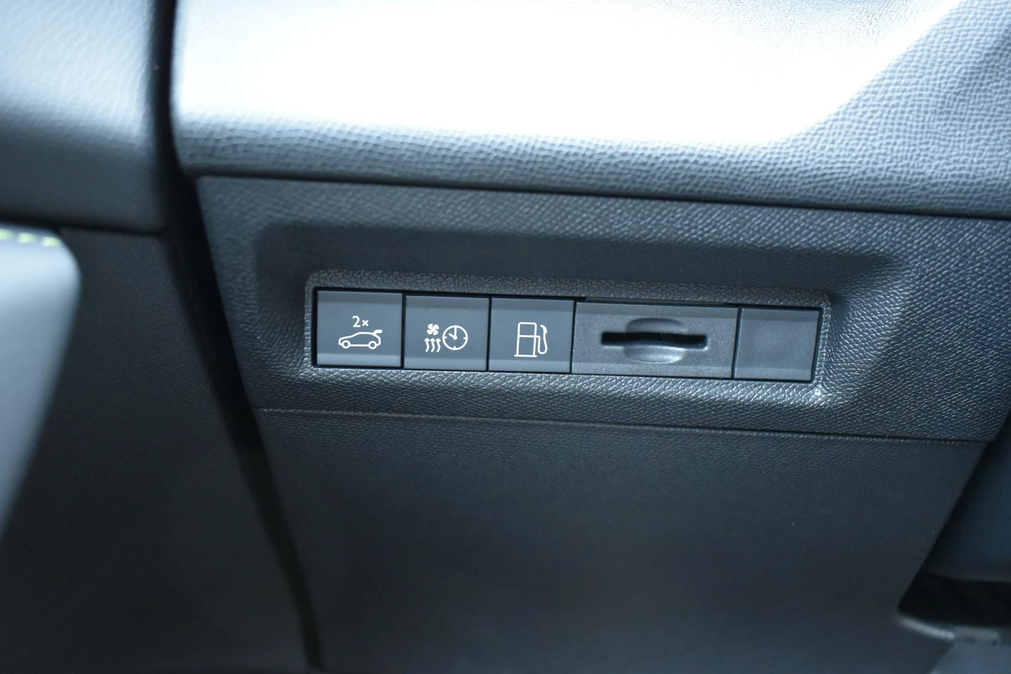 Hoofdafbeelding Peugeot 408