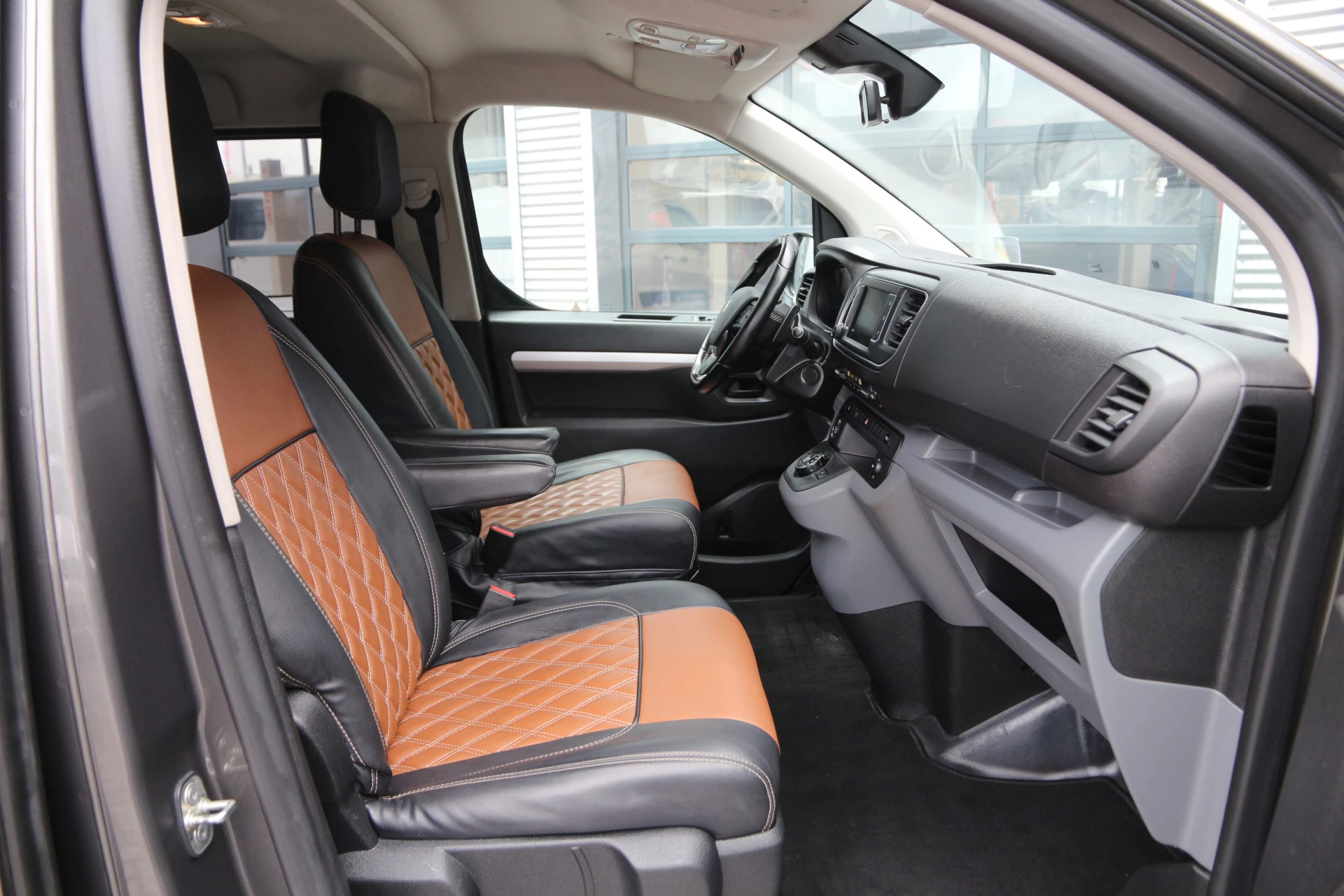 Hoofdafbeelding Peugeot Expert