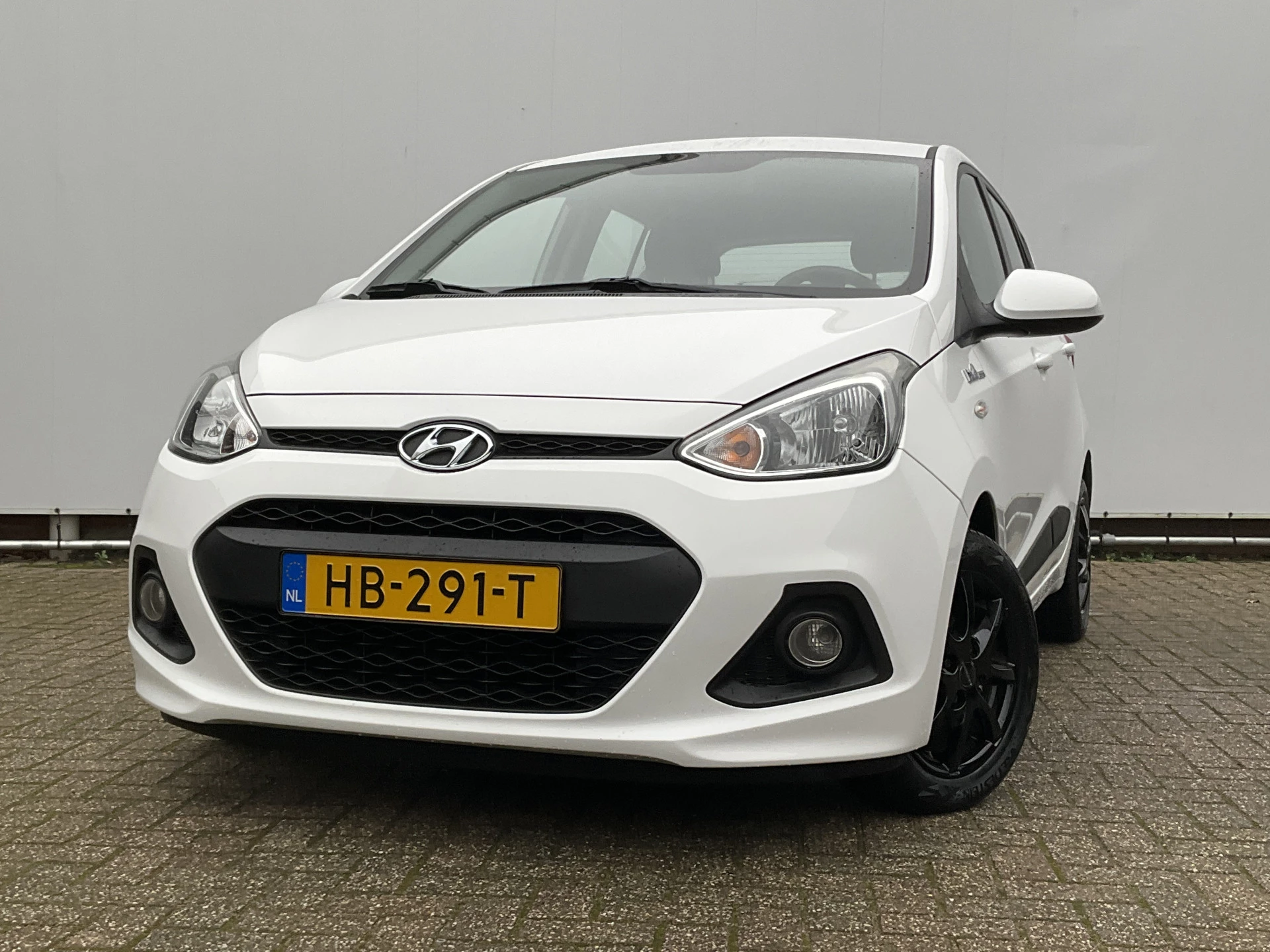 Hoofdafbeelding Hyundai i10