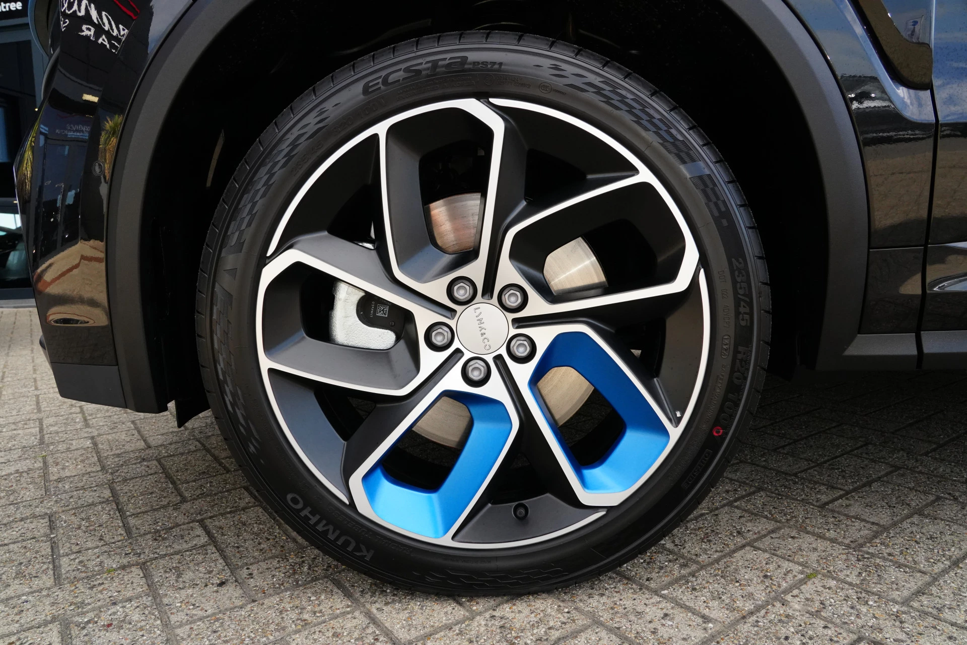 Hoofdafbeelding Lynk & Co 01