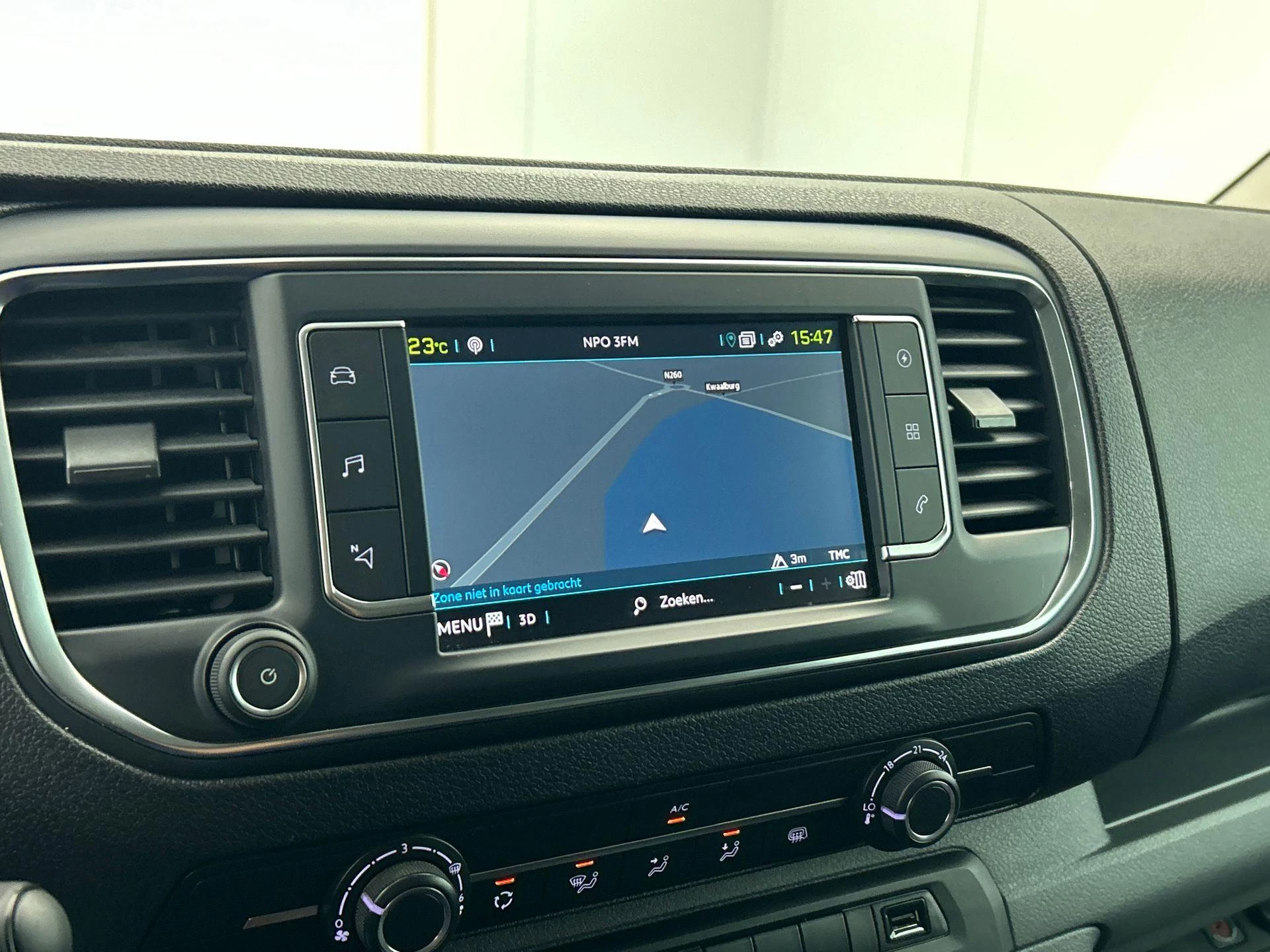 Hoofdafbeelding Peugeot e-Expert