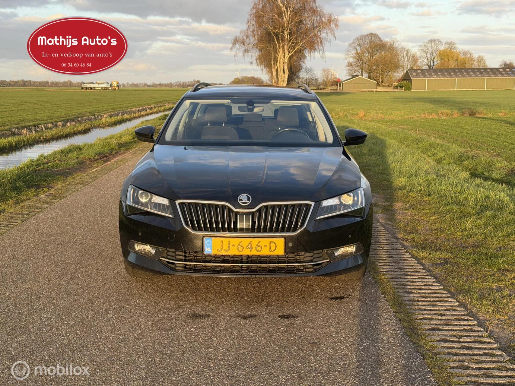 Hoofdafbeelding Škoda Superb