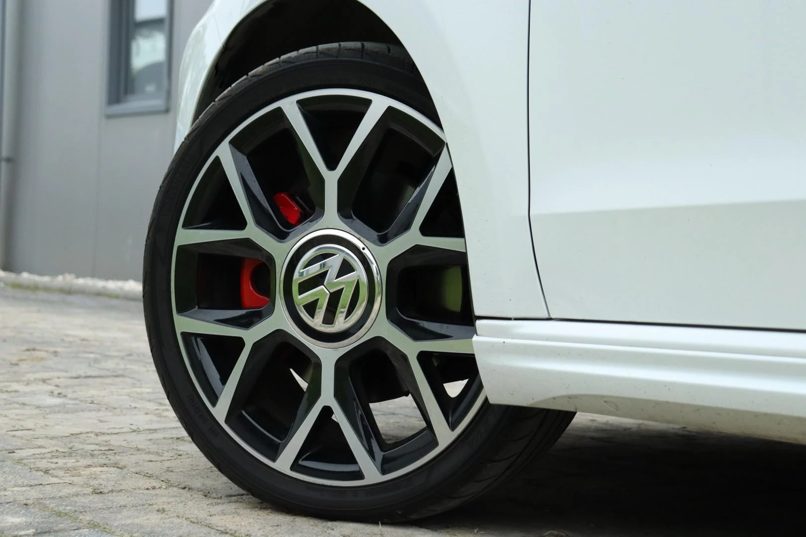 Hoofdafbeelding Volkswagen up!