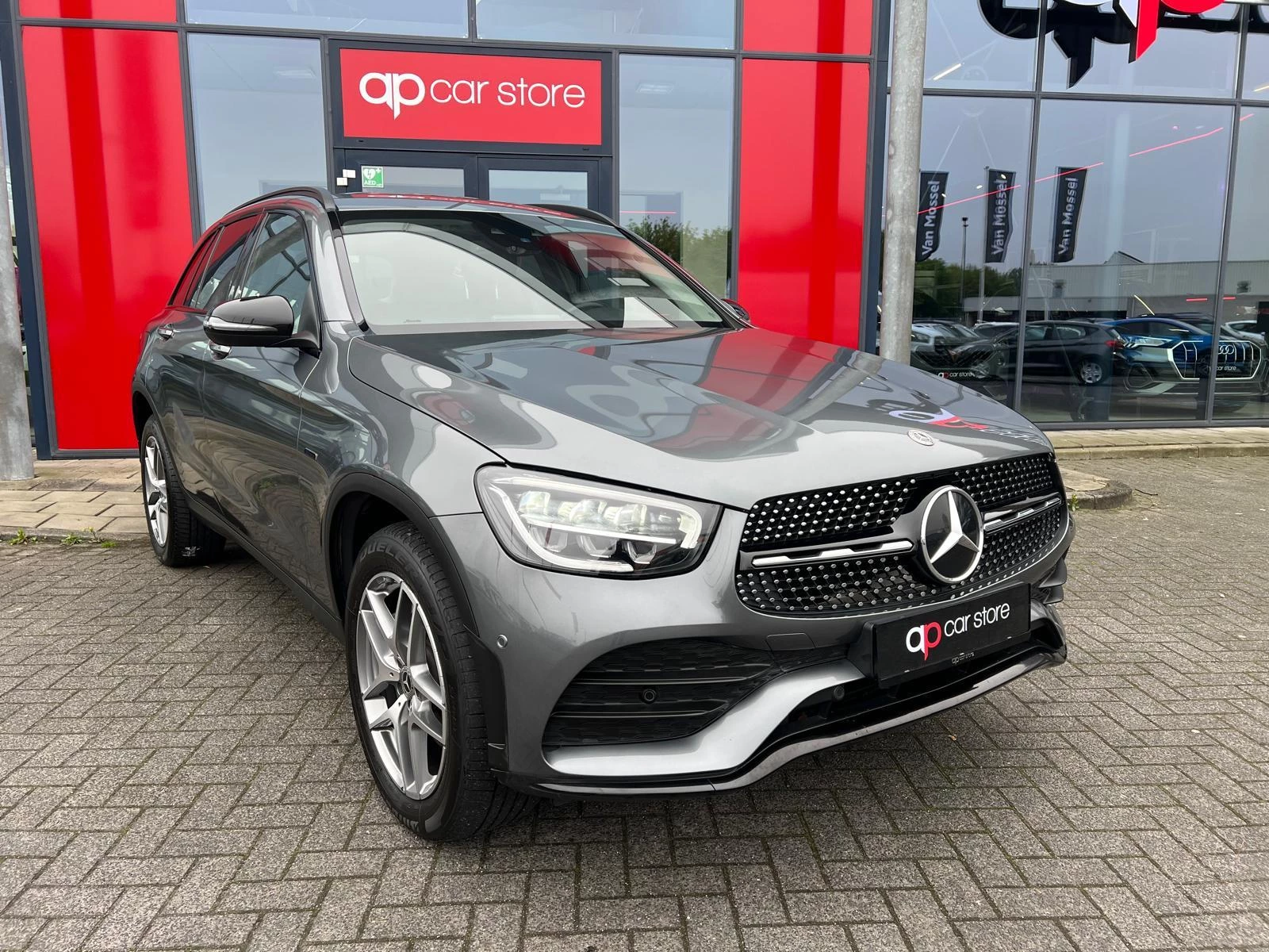 Hoofdafbeelding Mercedes-Benz GLC
