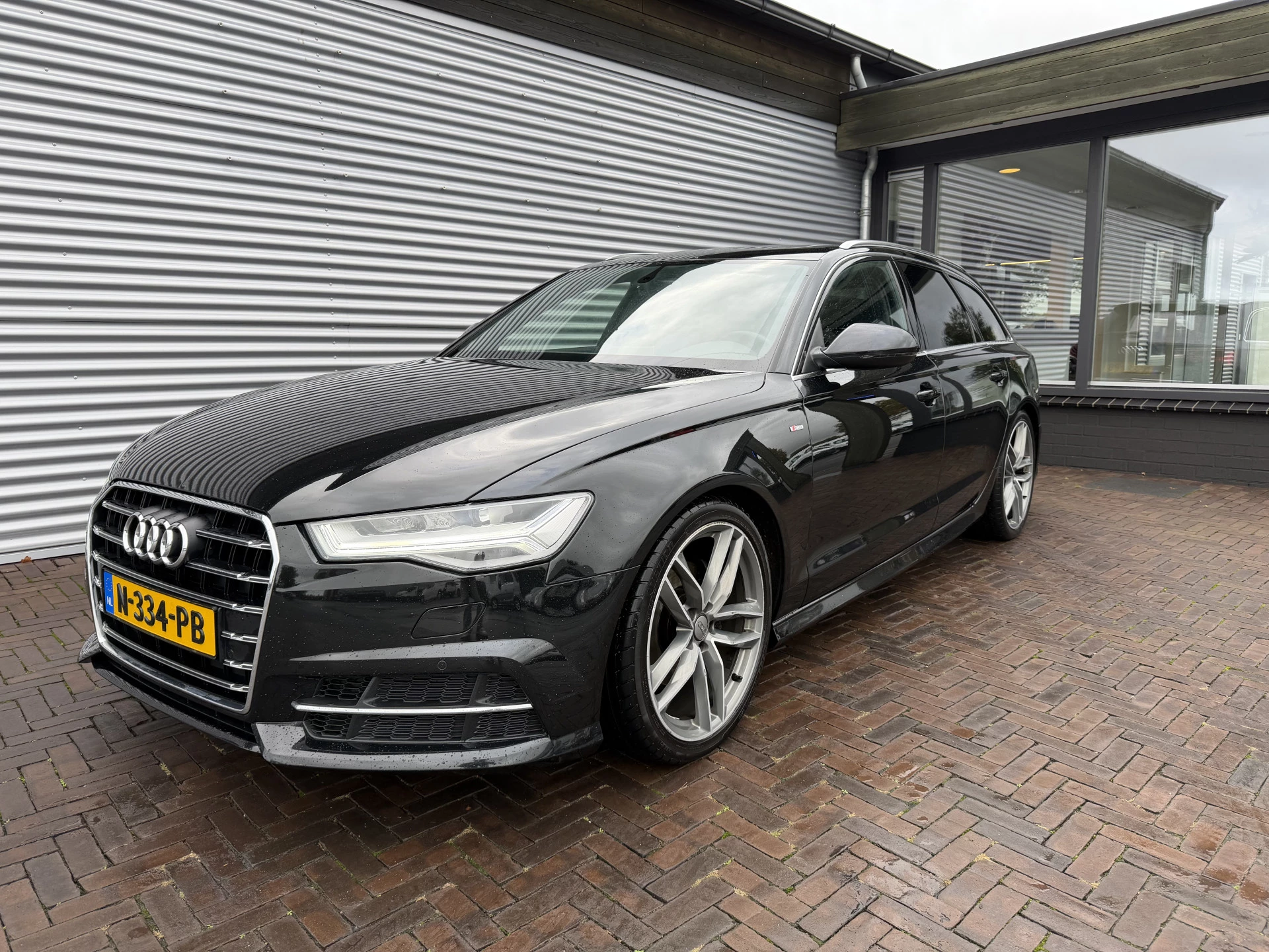 Hoofdafbeelding Audi A6