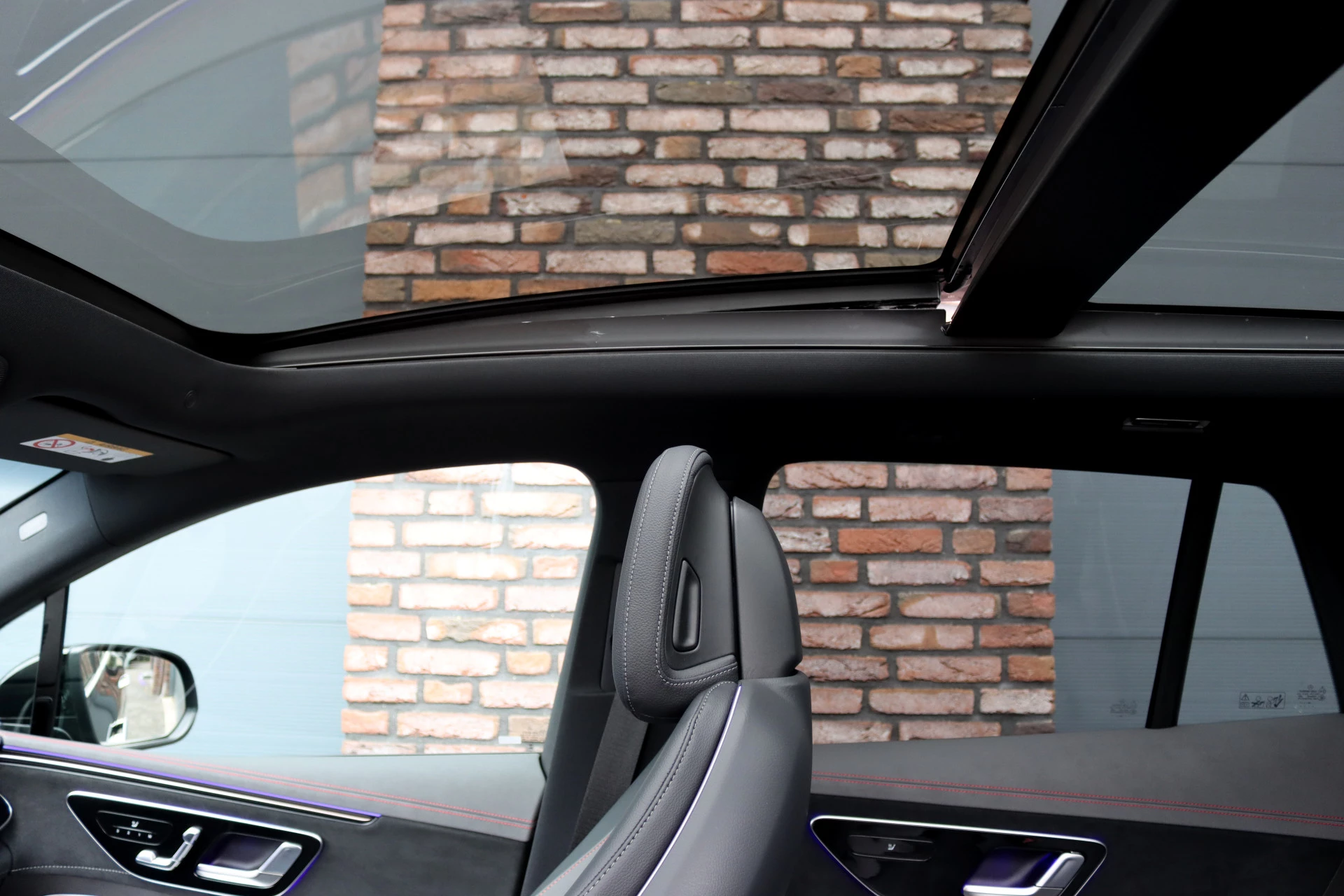 Hoofdafbeelding Mercedes-Benz EQE